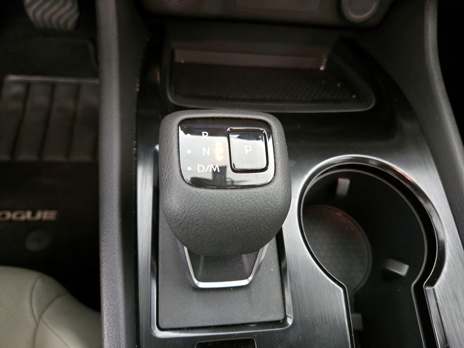 Thumbnail: 2023 Nissan Rogue - 17