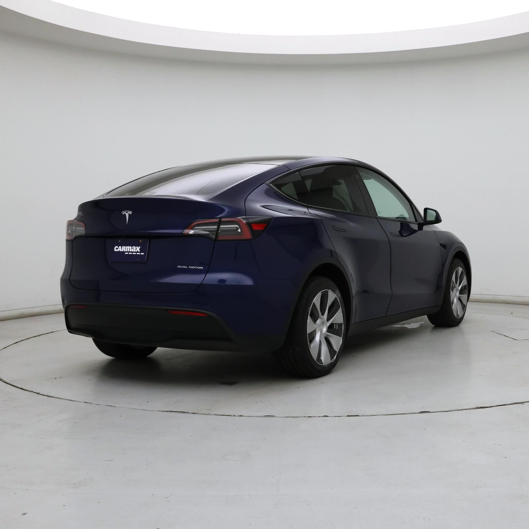 Thumbnail: 2022 Tesla Model Y - 8