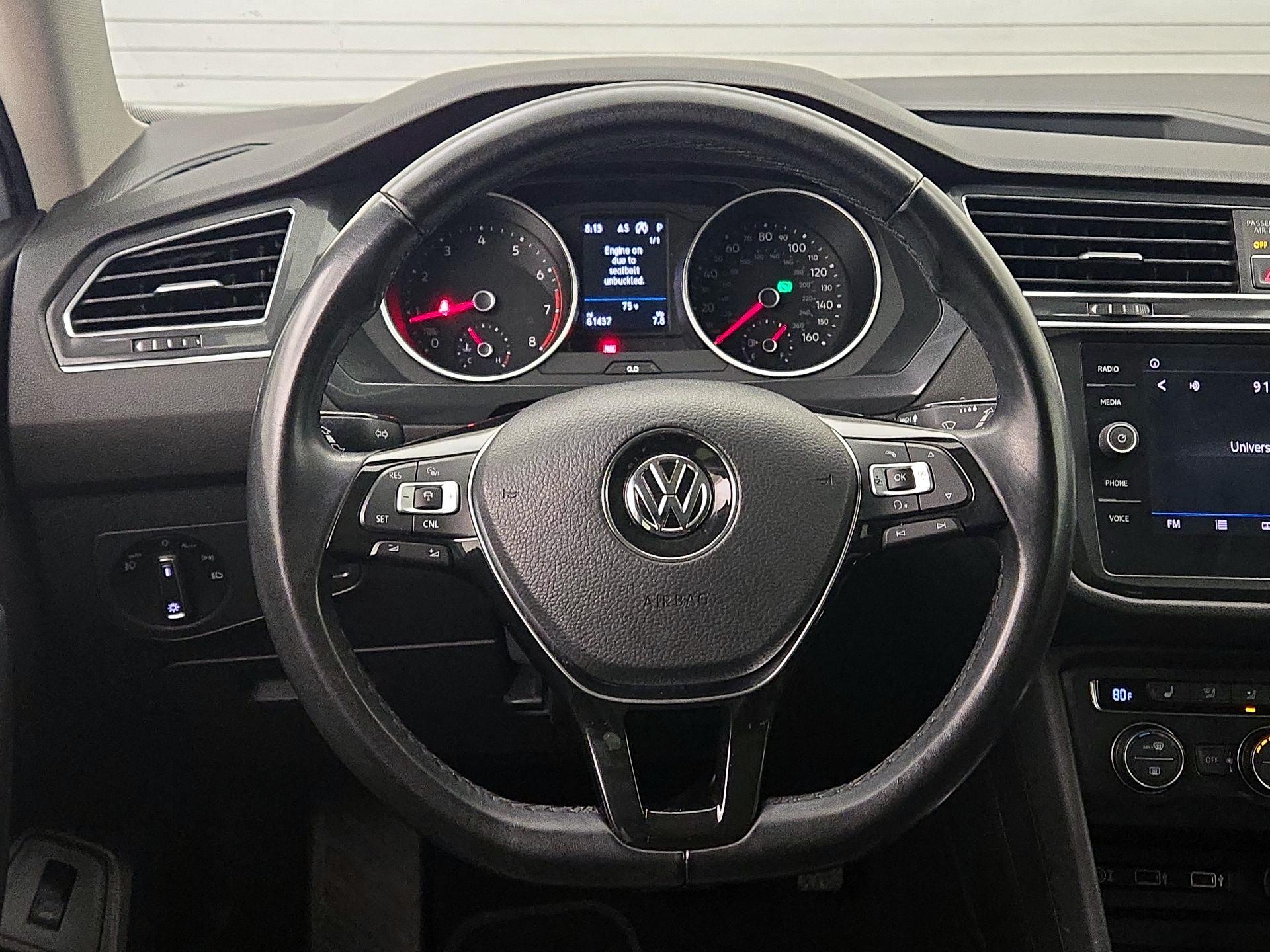 Thumbnail: 2018 Volkswagen Tiguan - 10