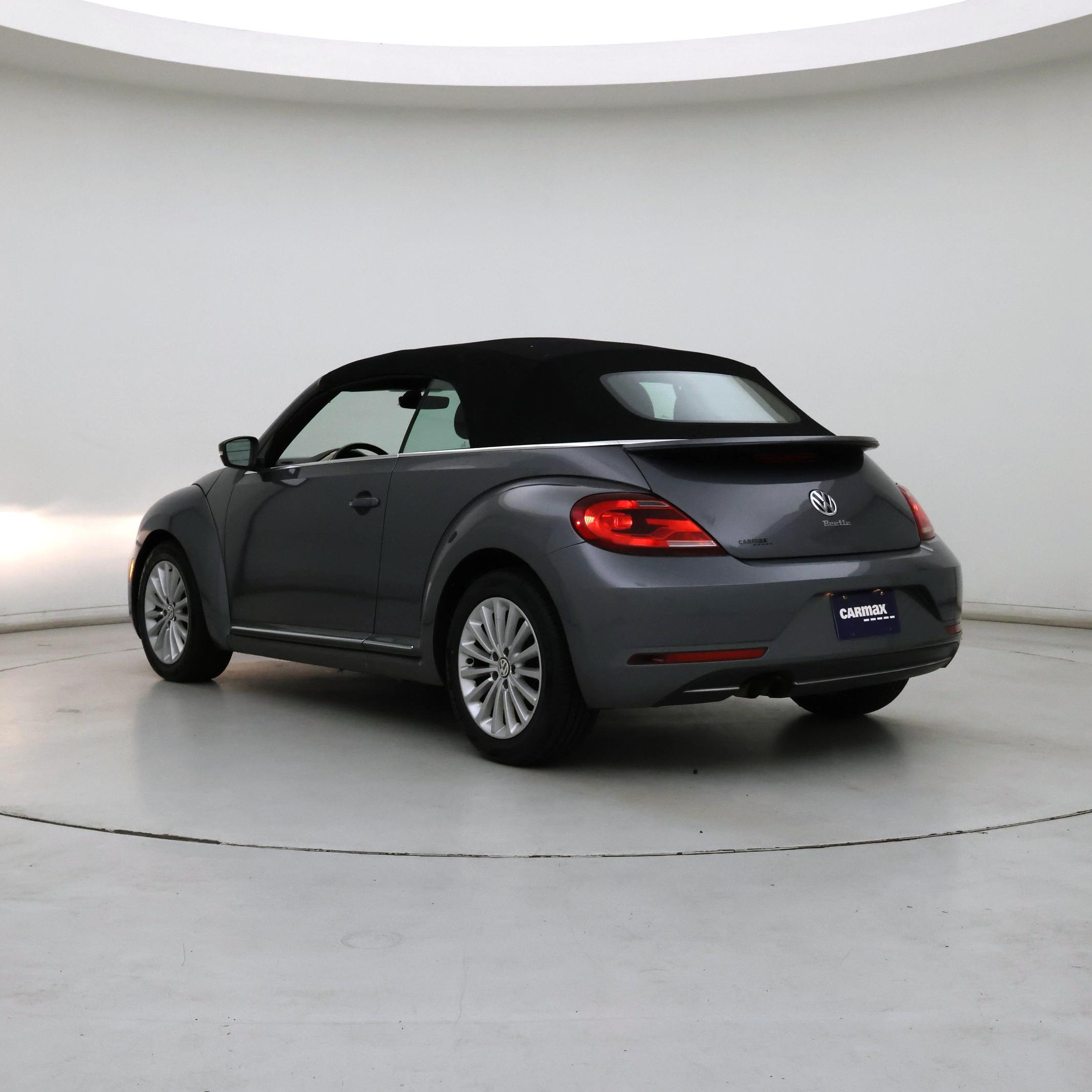 Thumbnail: 2019 Volkswagen Beetle - 2