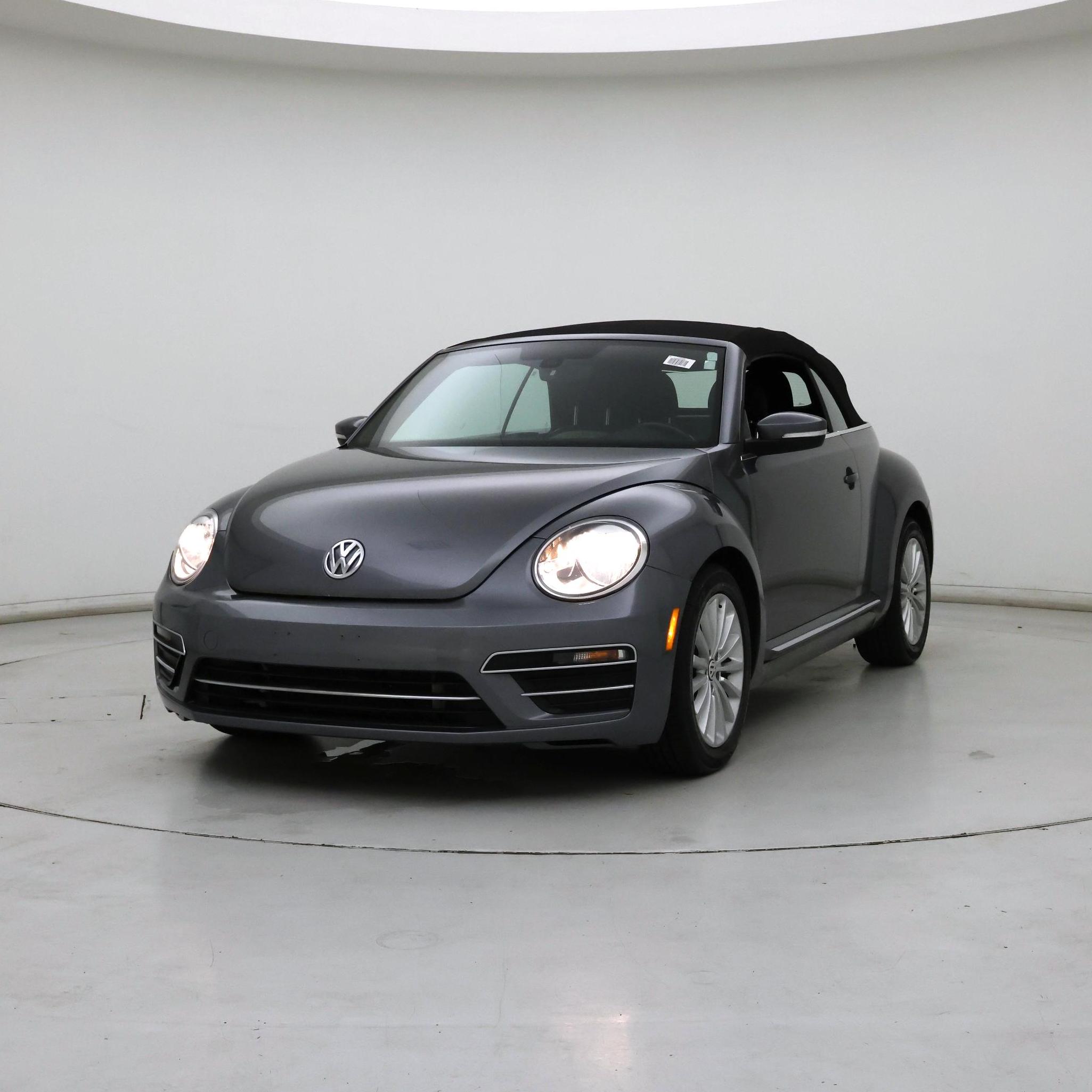 Thumbnail: 2019 Volkswagen Beetle - 4