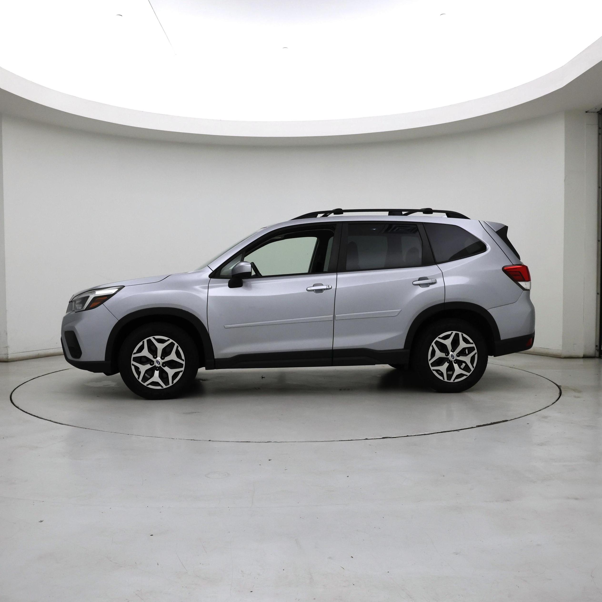 Thumbnail: 2021 Subaru Forester - 3