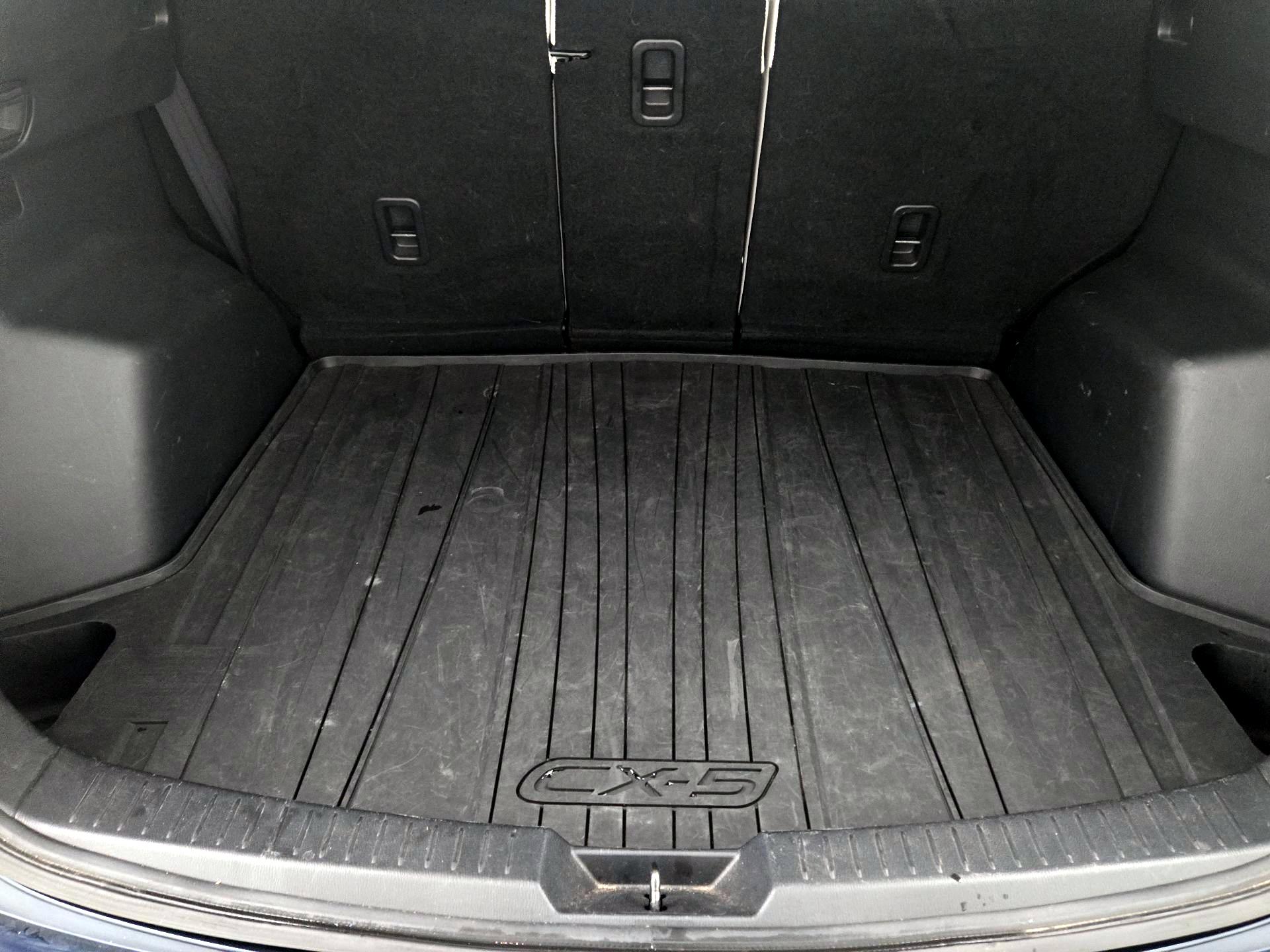 Thumbnail: 2016 Mazda CX-5 - 19