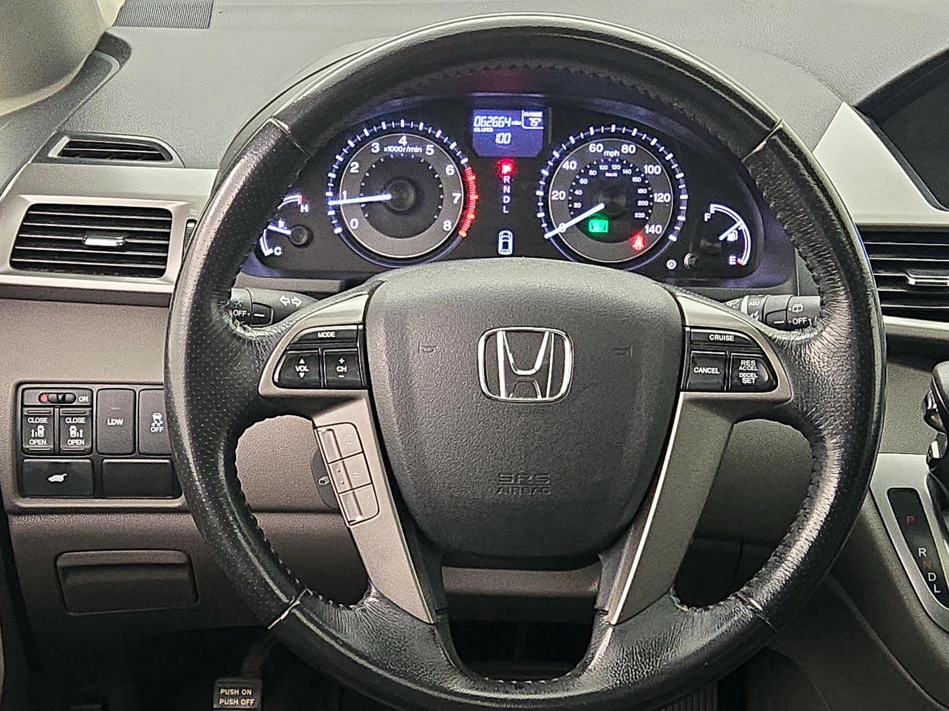 Thumbnail: 2016 Honda Odyssey - 10