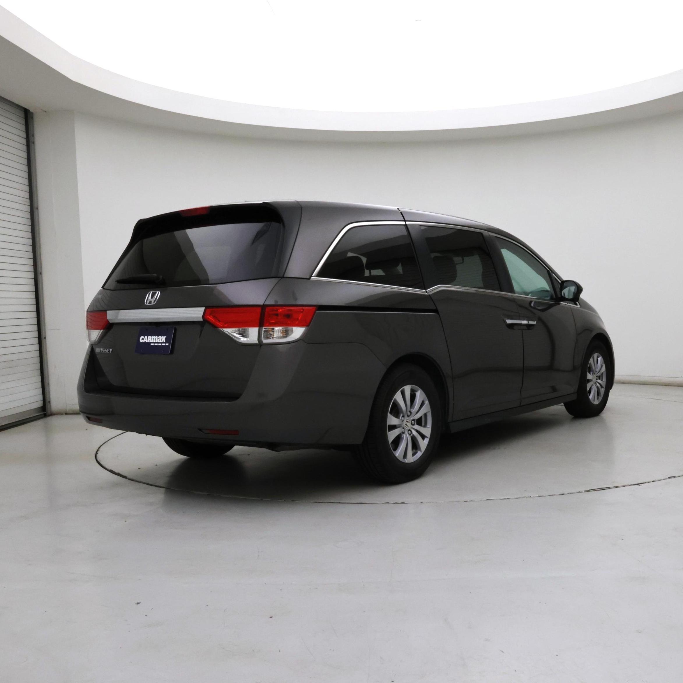 Thumbnail: 2016 Honda Odyssey - 8