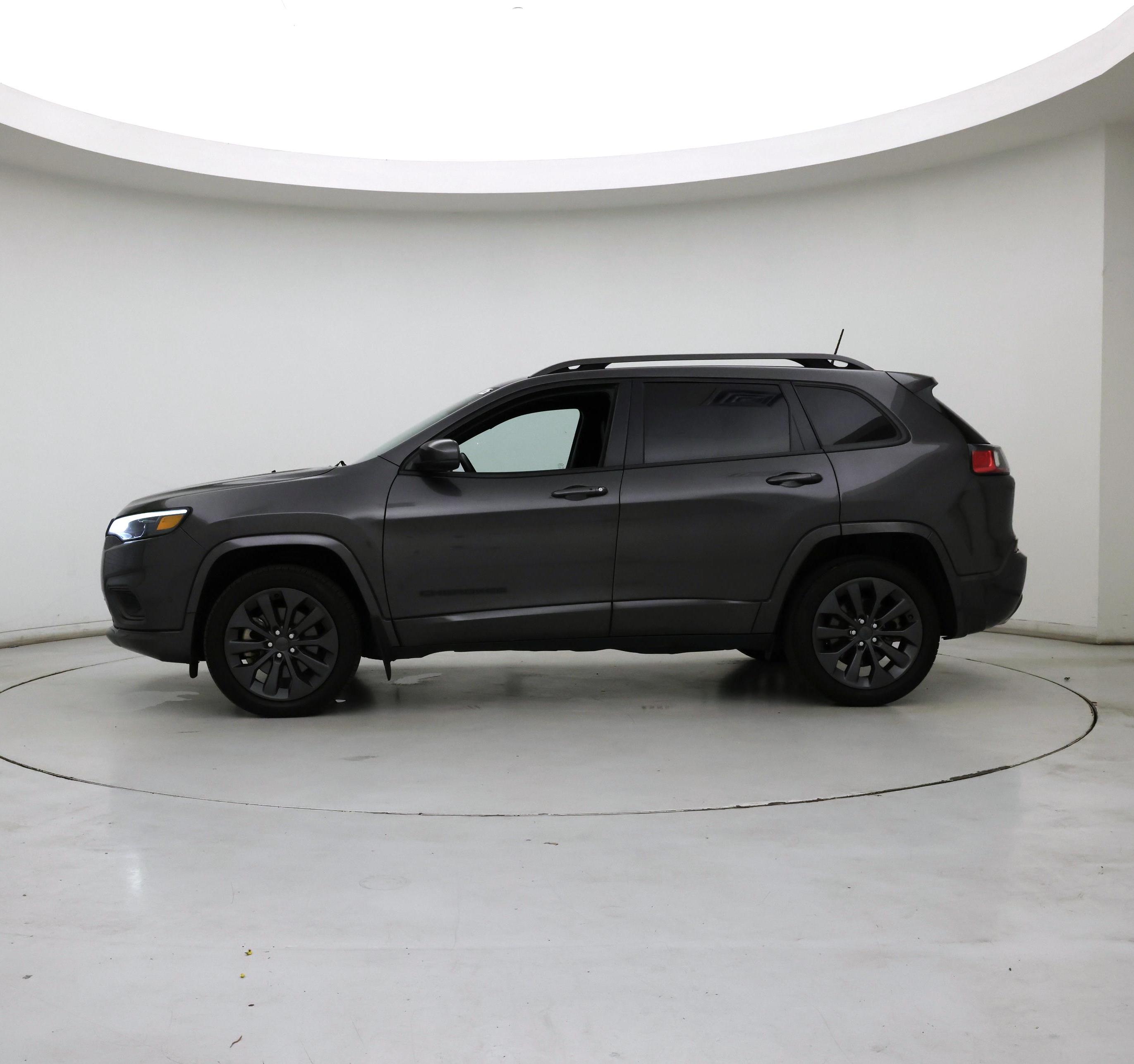 Thumbnail: 2021 Jeep Cherokee - 3