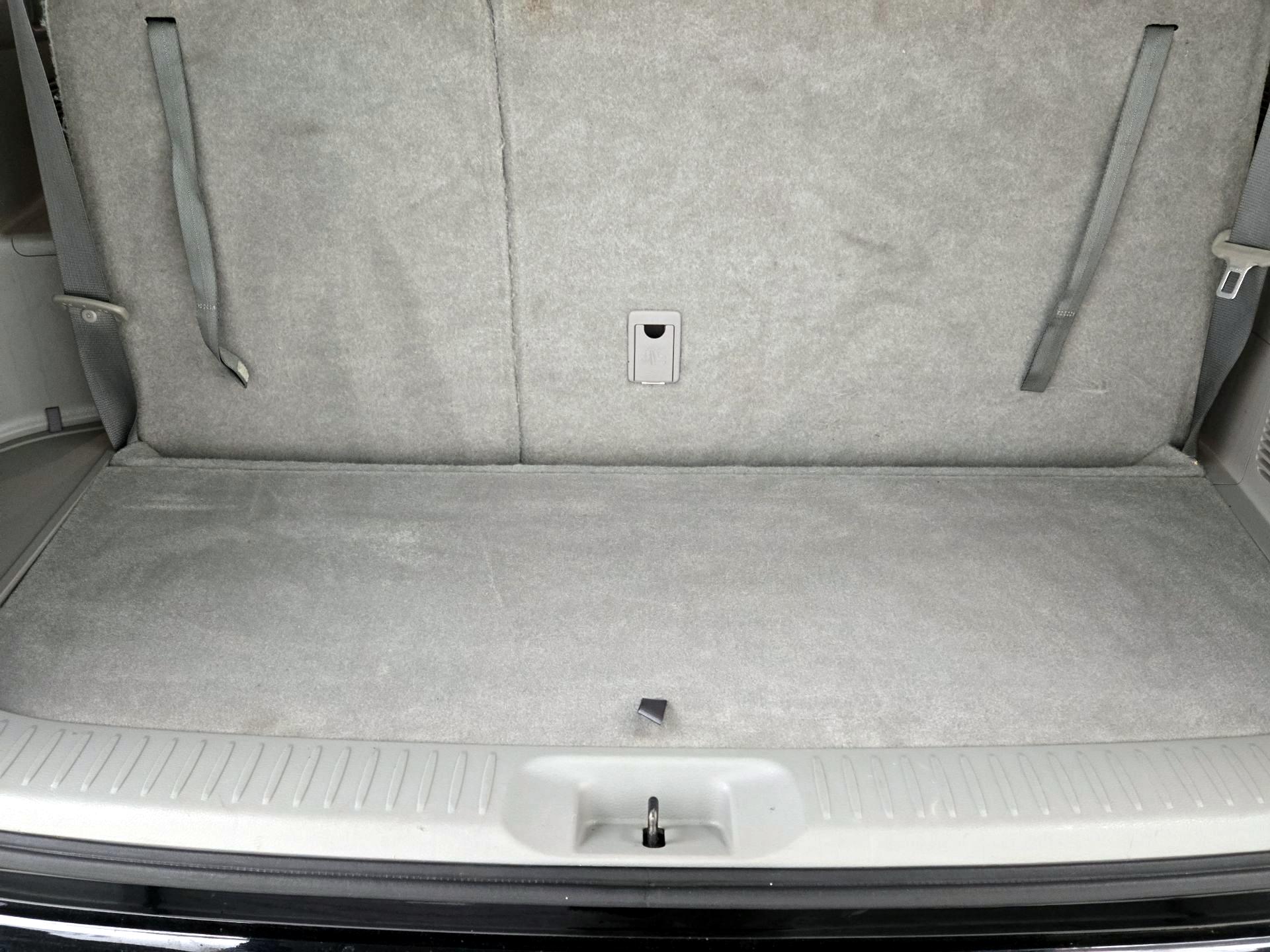 Thumbnail: 2015 Toyota Highlander - 20