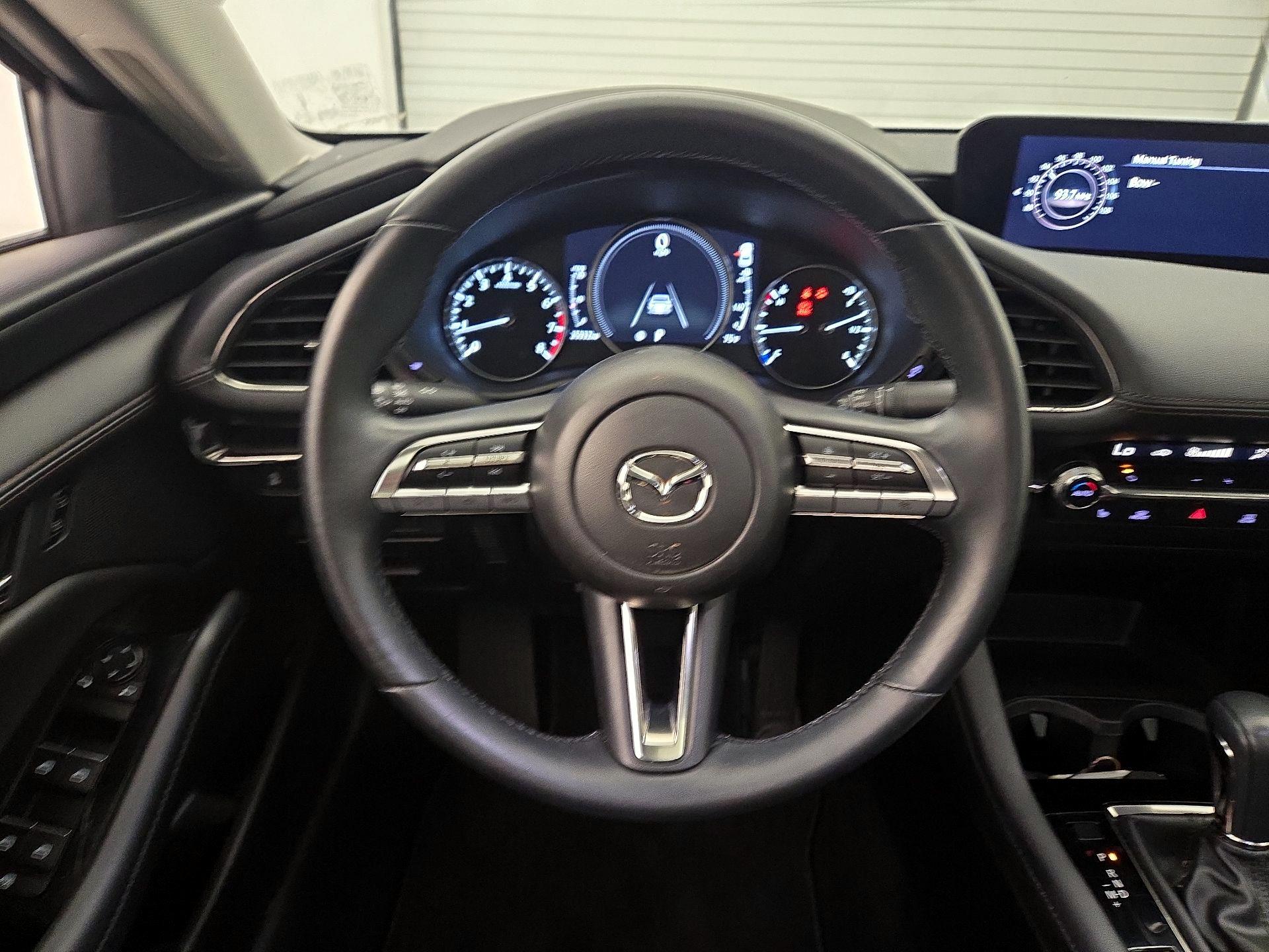 Thumbnail: 2022 Mazda Mazda3 - 10