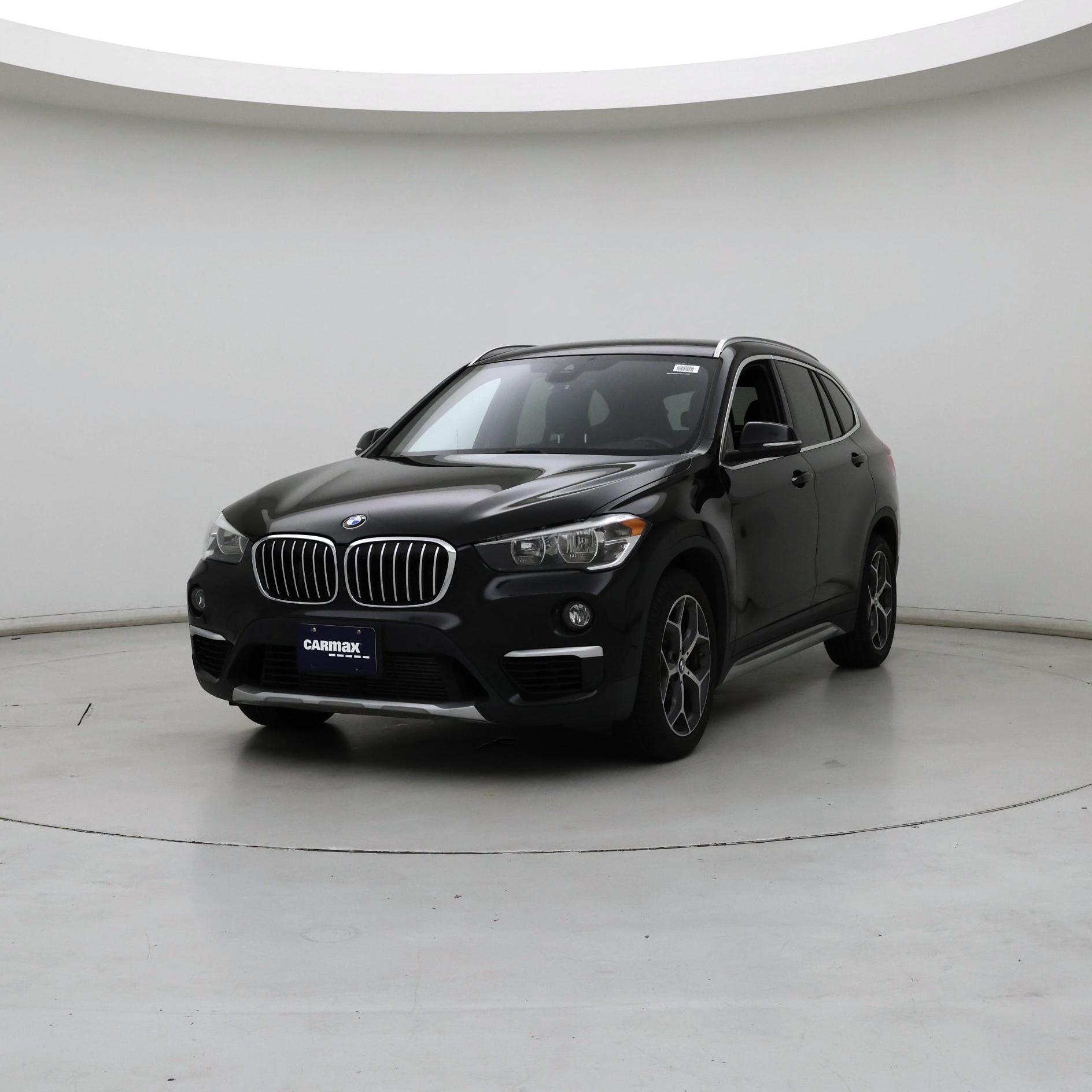Thumbnail: 2019 BMW X1 - 4