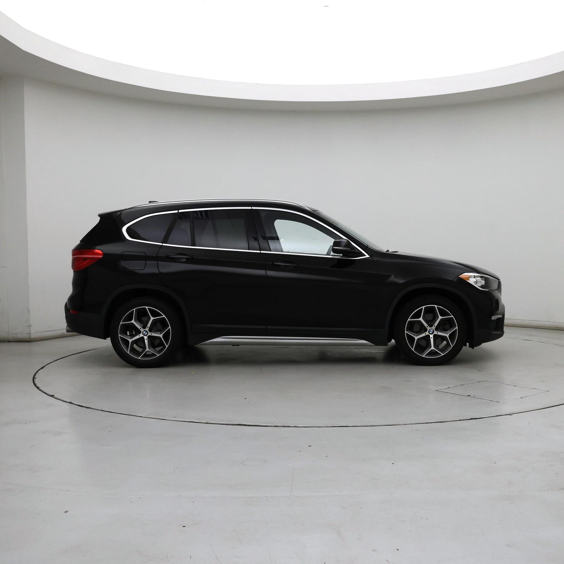 Thumbnail: 2019 BMW X1 - 7