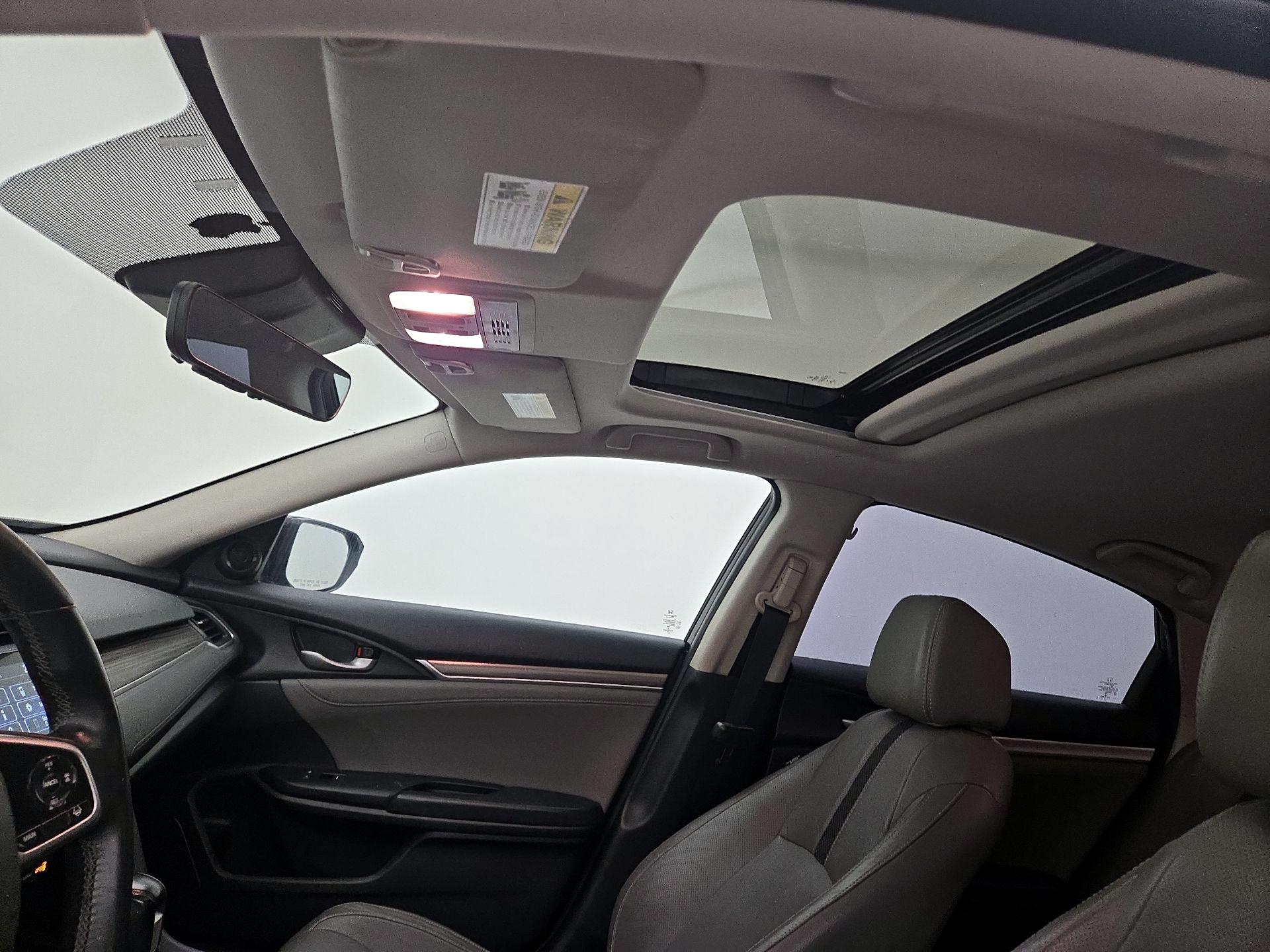 Thumbnail: 2019 Honda Civic - 18