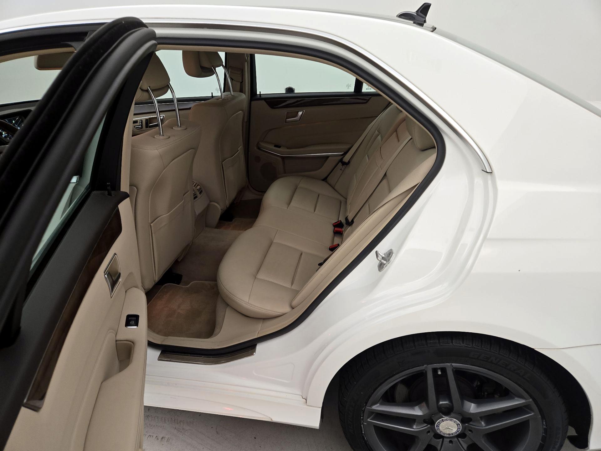 Thumbnail: 2014 Mercedes-Benz E-Class - 19