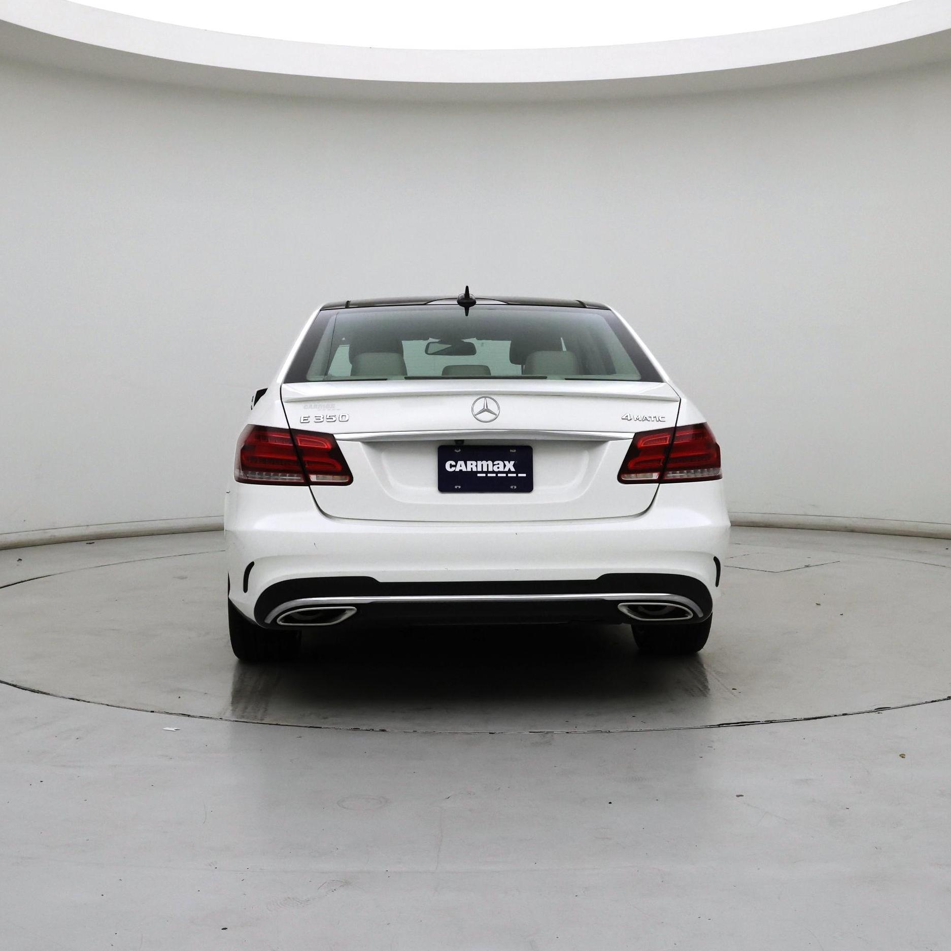 Thumbnail: 2014 Mercedes-Benz E-Class - 6