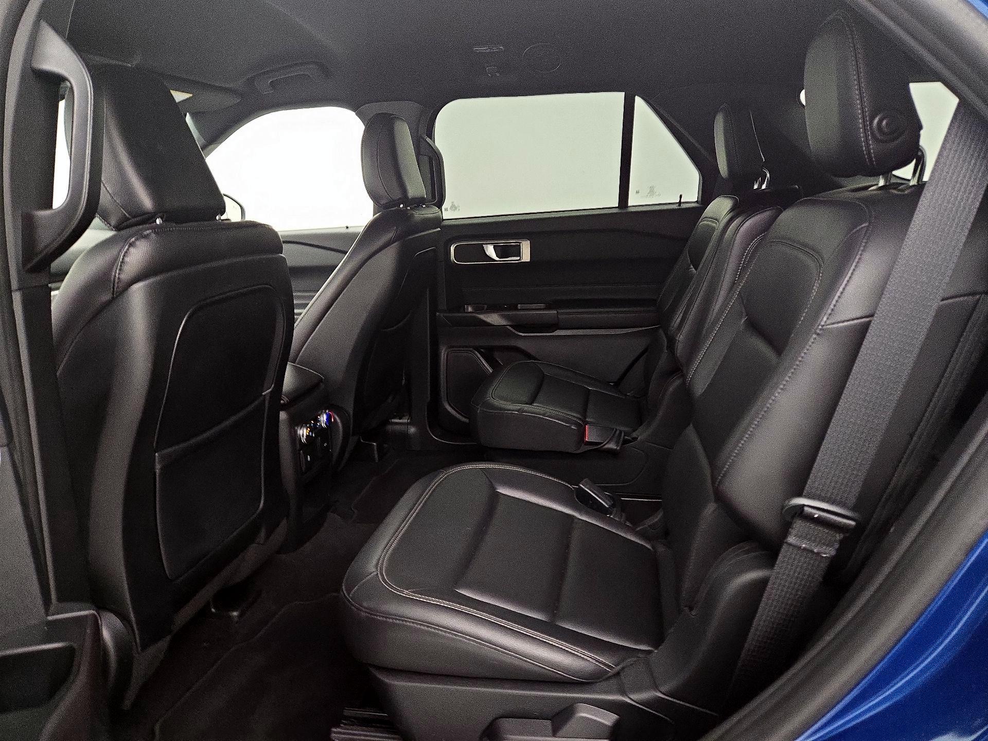 Thumbnail: 2020 Ford Explorer - 20