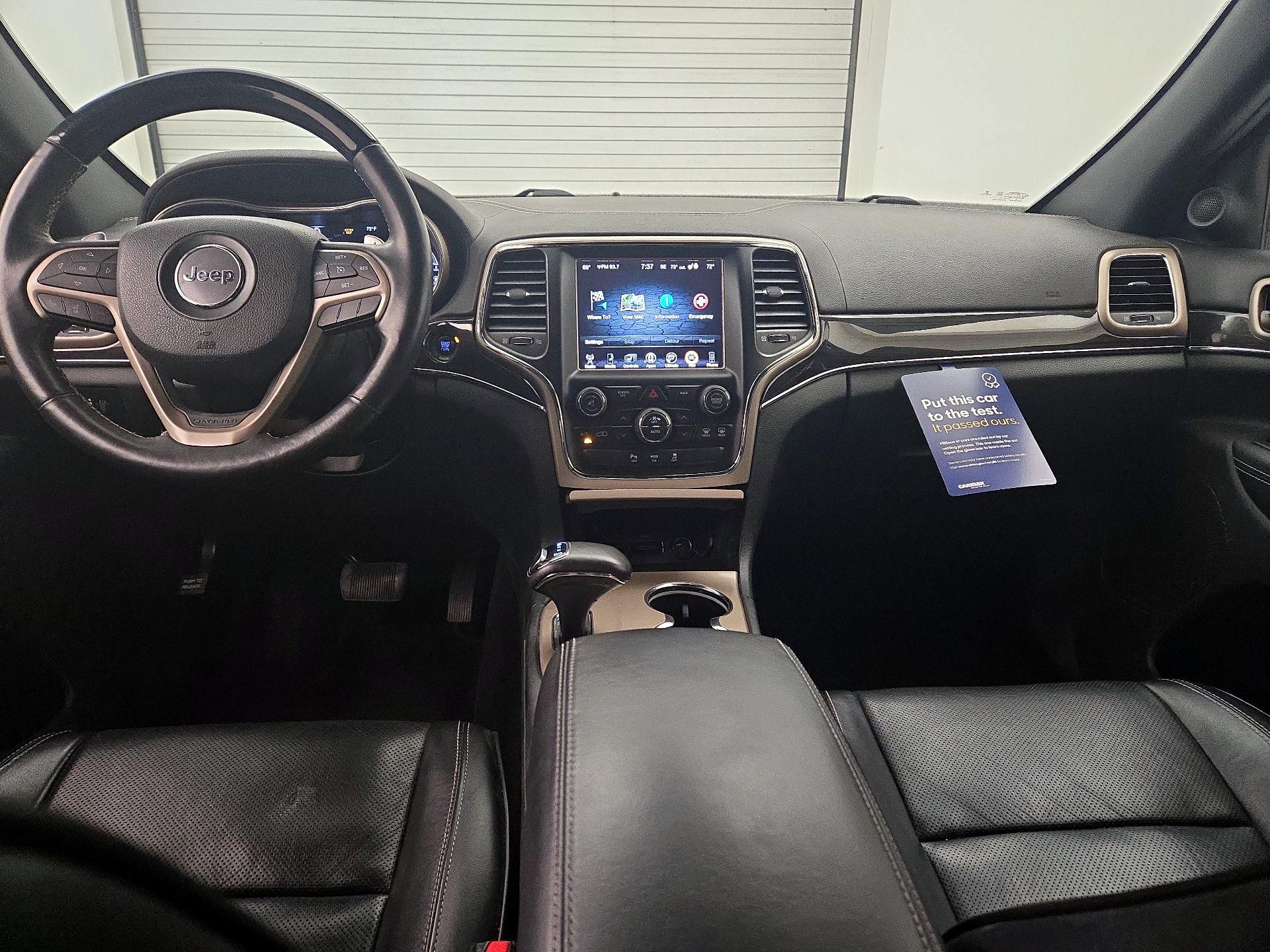 Thumbnail: 2015 Jeep Grand Cherokee - 9