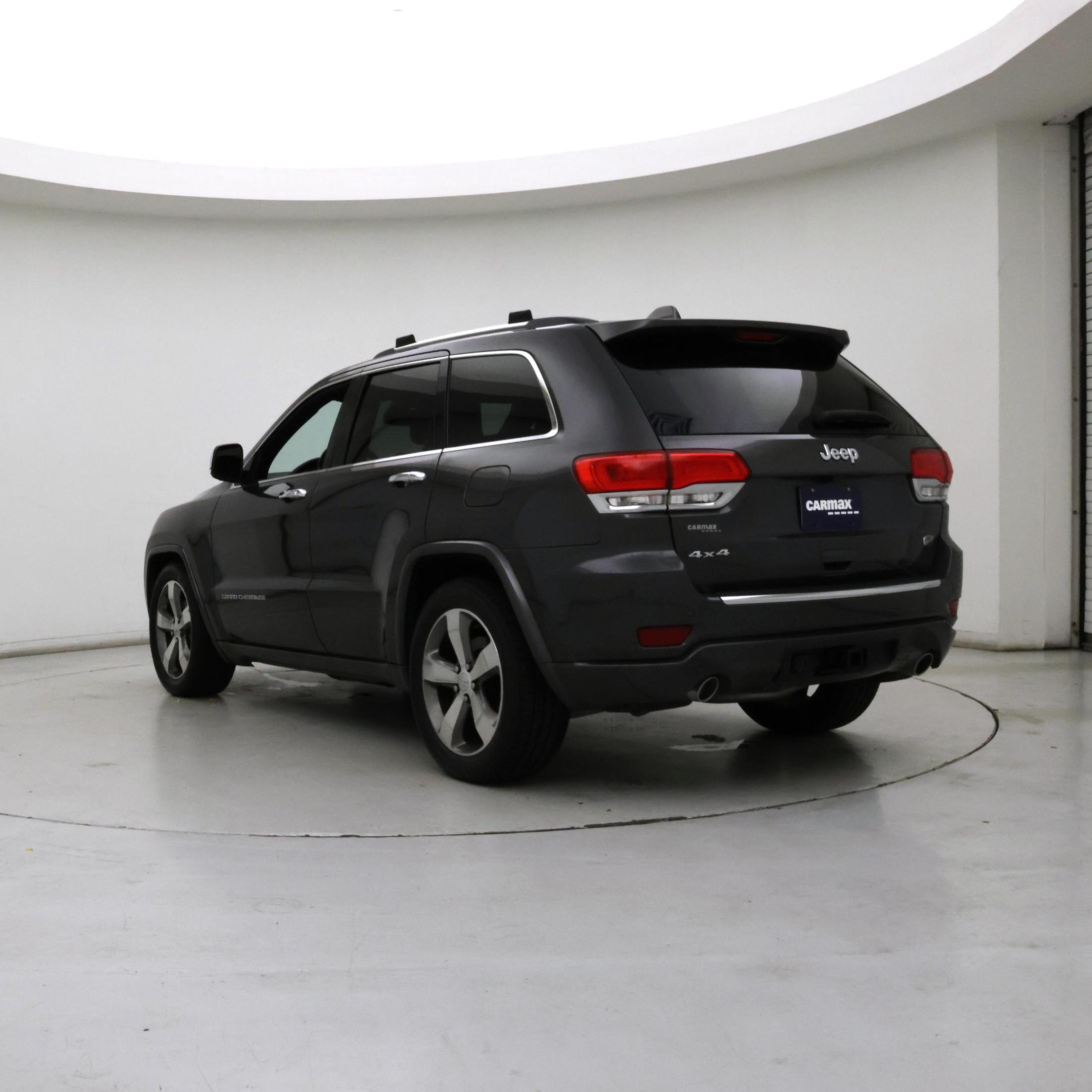 Thumbnail: 2015 Jeep Grand Cherokee - 2