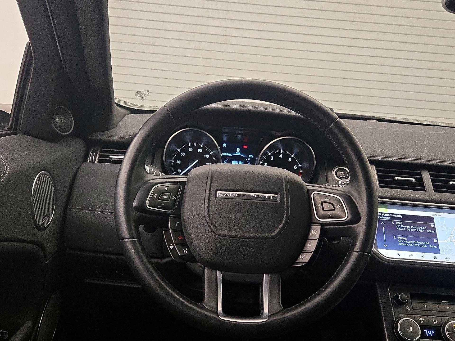 Thumbnail: 2019 Land Rover Range Rover Evoque - 10