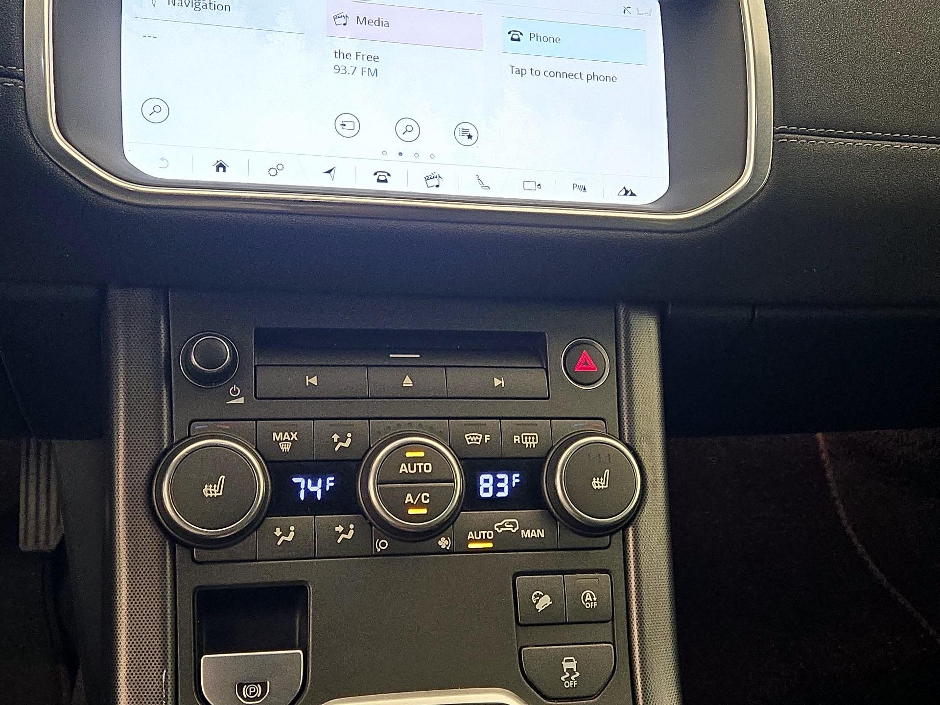 Thumbnail: 2019 Land Rover Range Rover Evoque - 16
