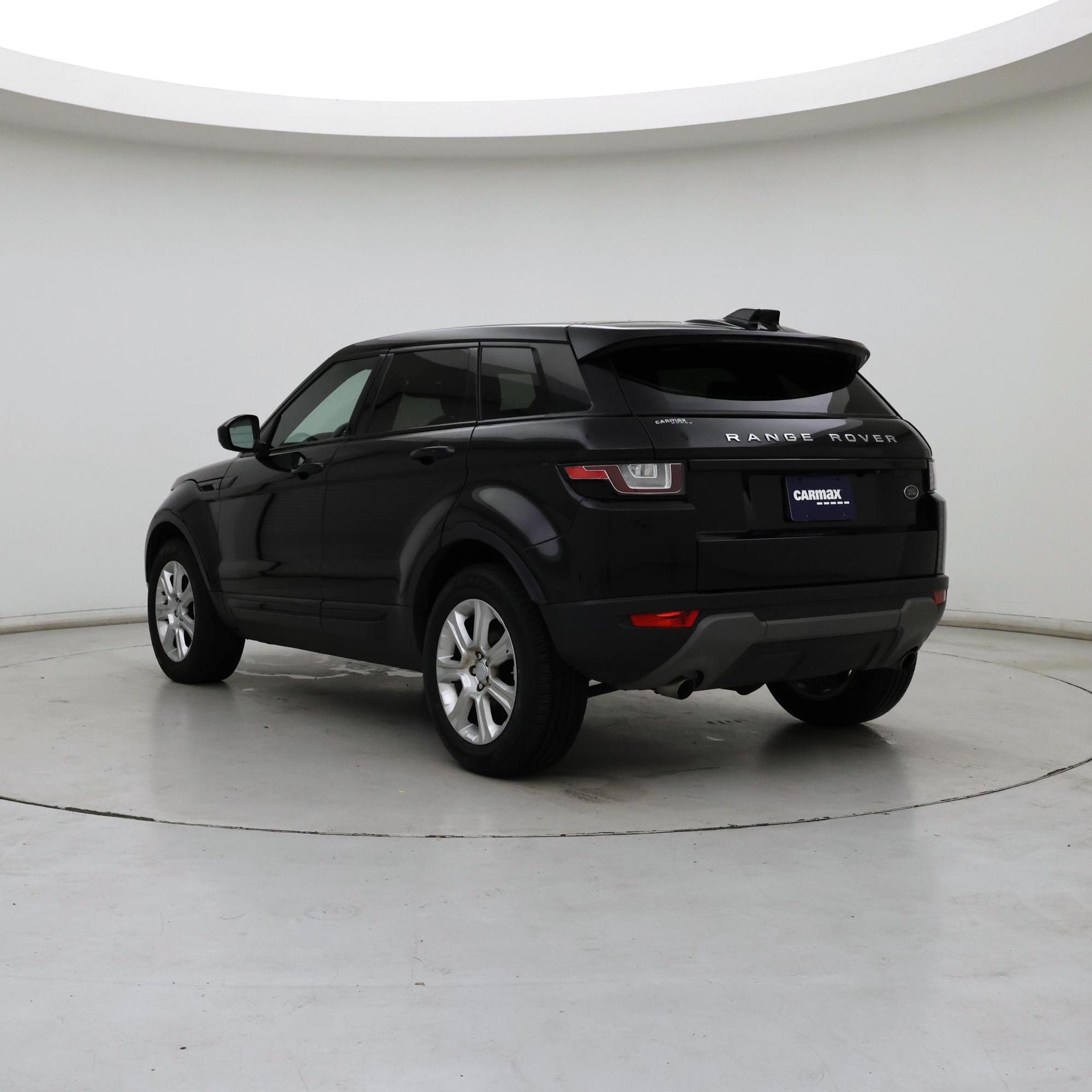 Thumbnail: 2019 Land Rover Range Rover Evoque - 2