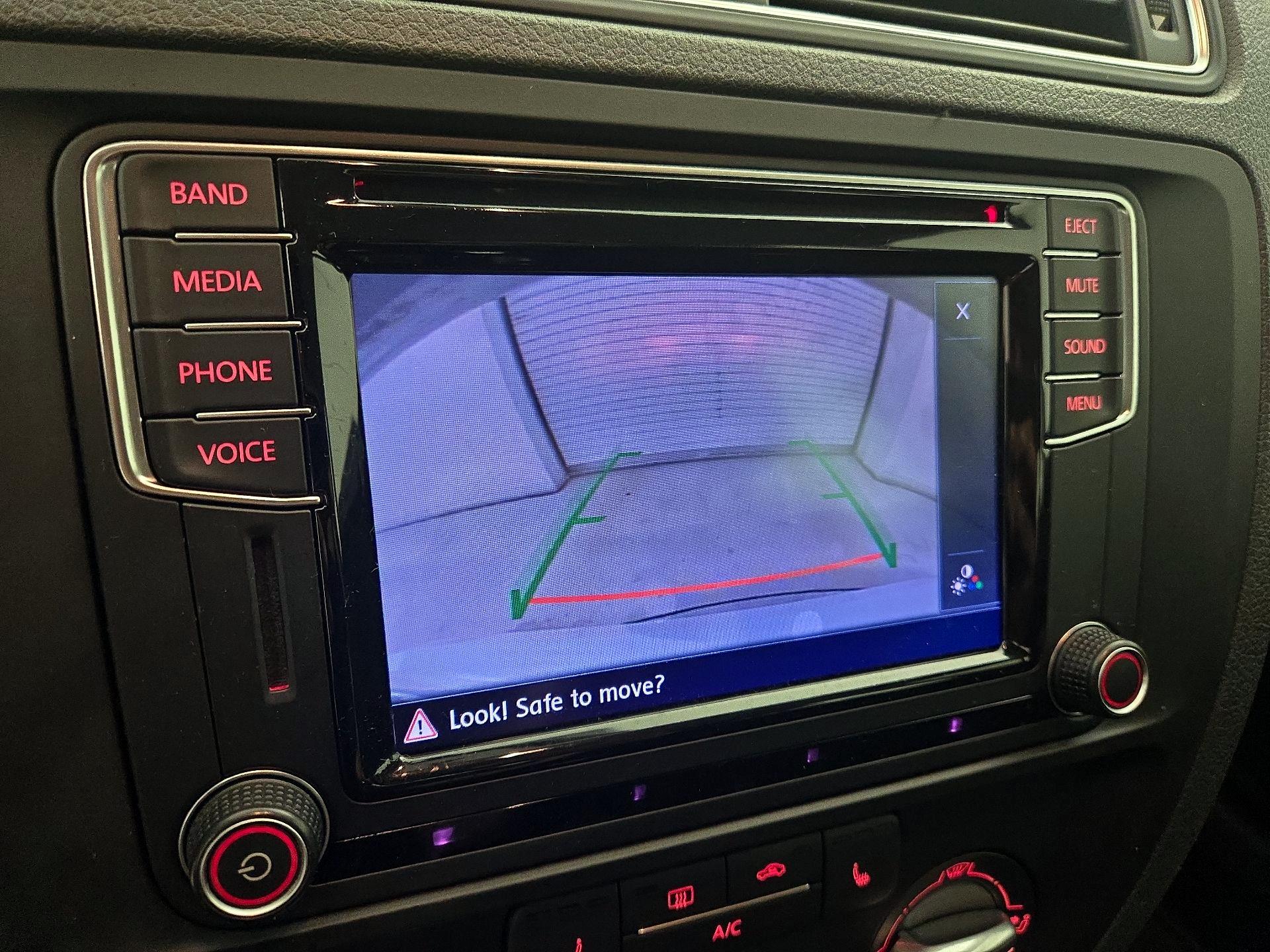 Thumbnail: 2016 Volkswagen Jetta - 14