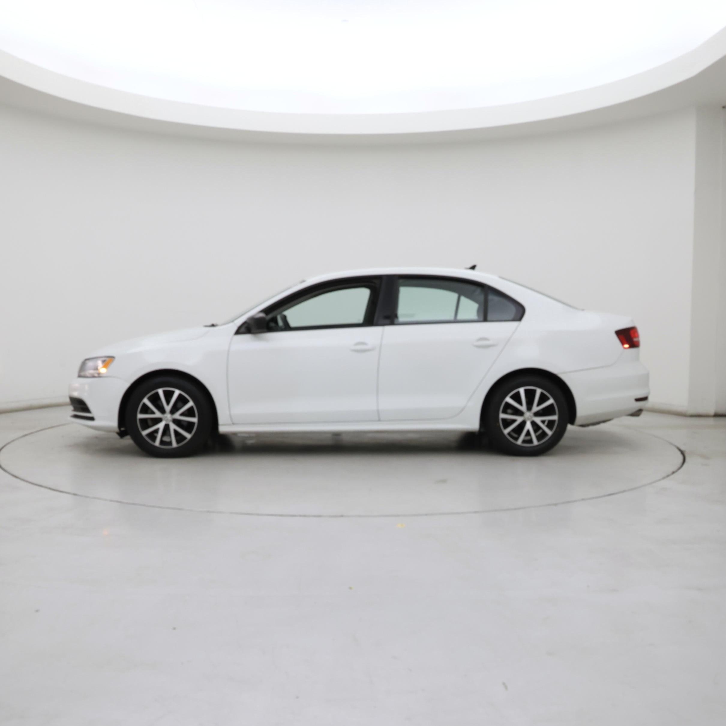 Thumbnail: 2016 Volkswagen Jetta - 3