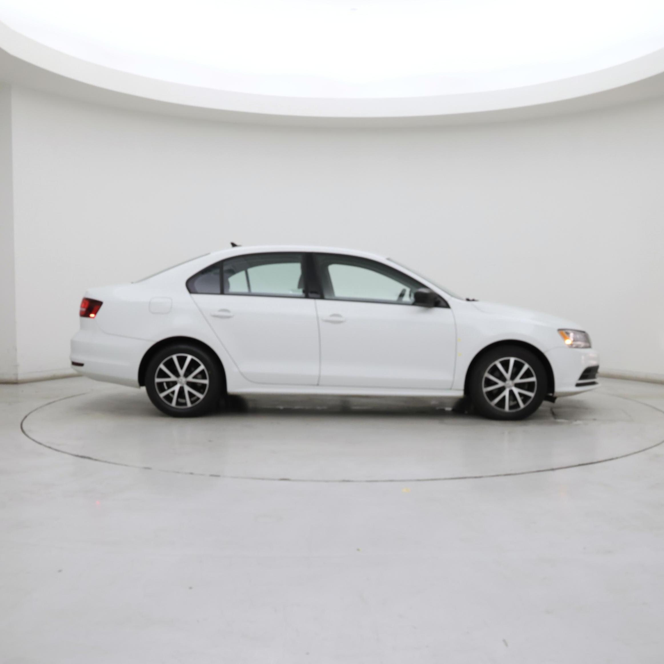 Thumbnail: 2016 Volkswagen Jetta - 7