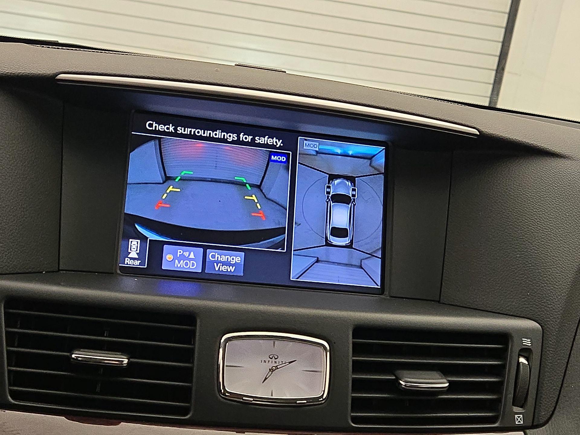 Thumbnail: 2019 INFINITI Q70 - 13
