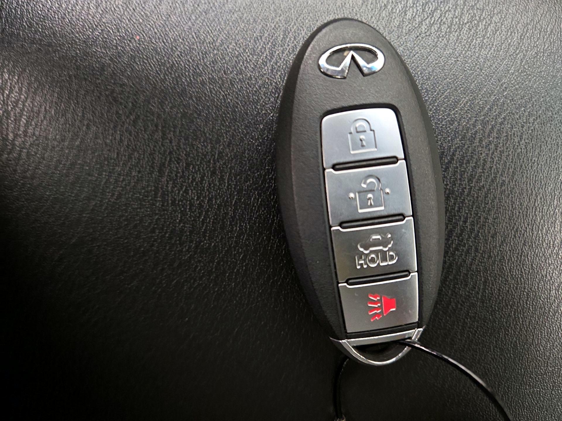 Thumbnail: 2019 INFINITI Q70 - 20