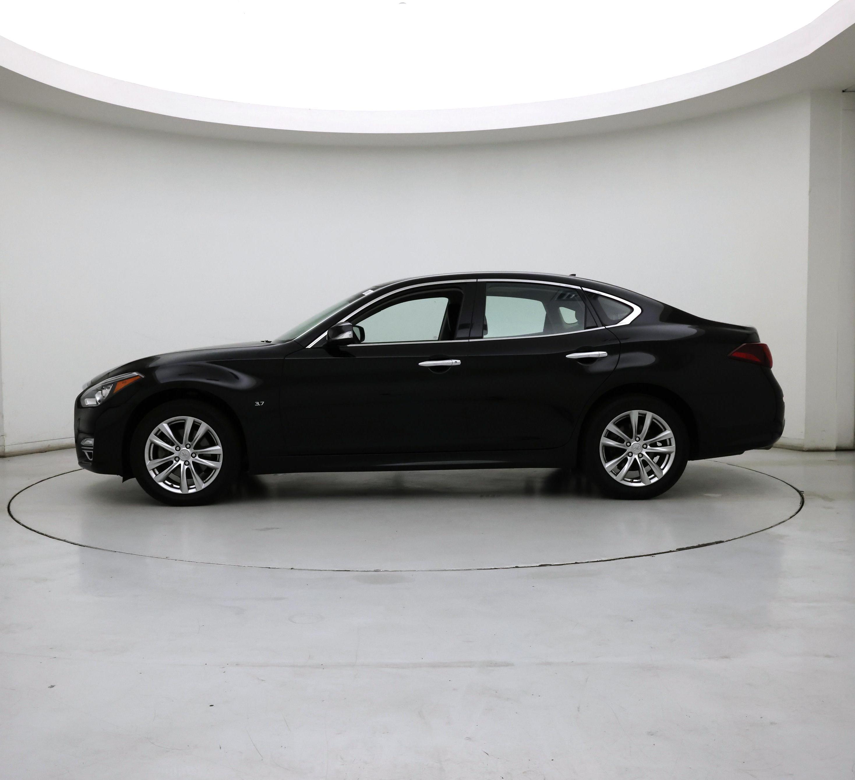 Thumbnail: 2019 INFINITI Q70 - 3