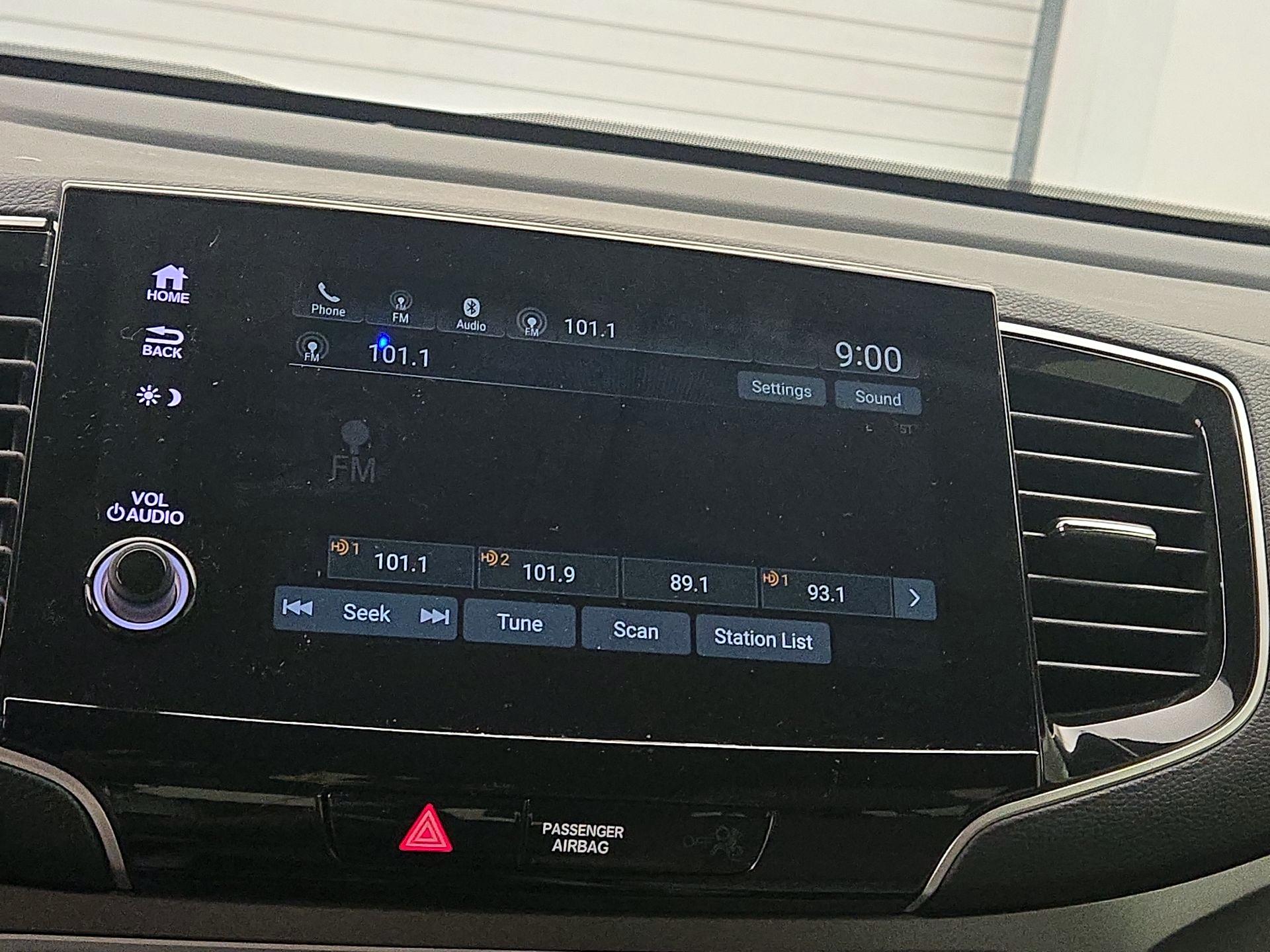 Thumbnail: 2020 Honda Pilot - 15
