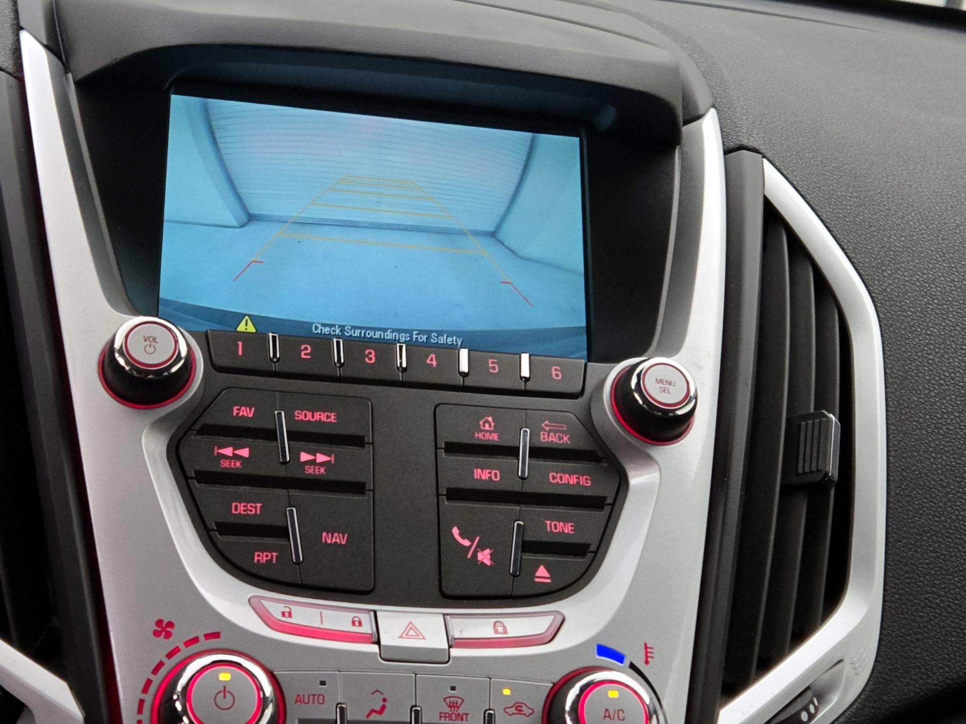 Thumbnail: 2015 GMC Terrain - 13