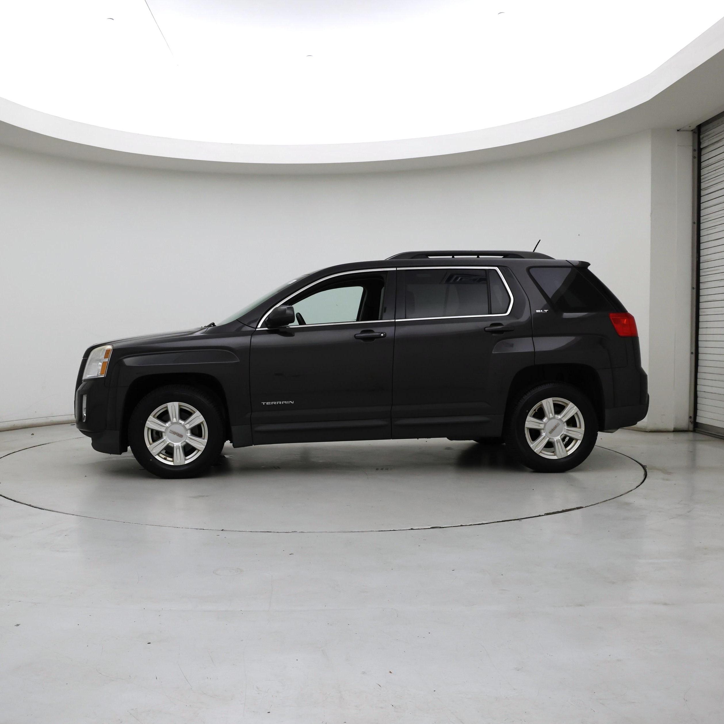 Thumbnail: 2015 GMC Terrain - 3