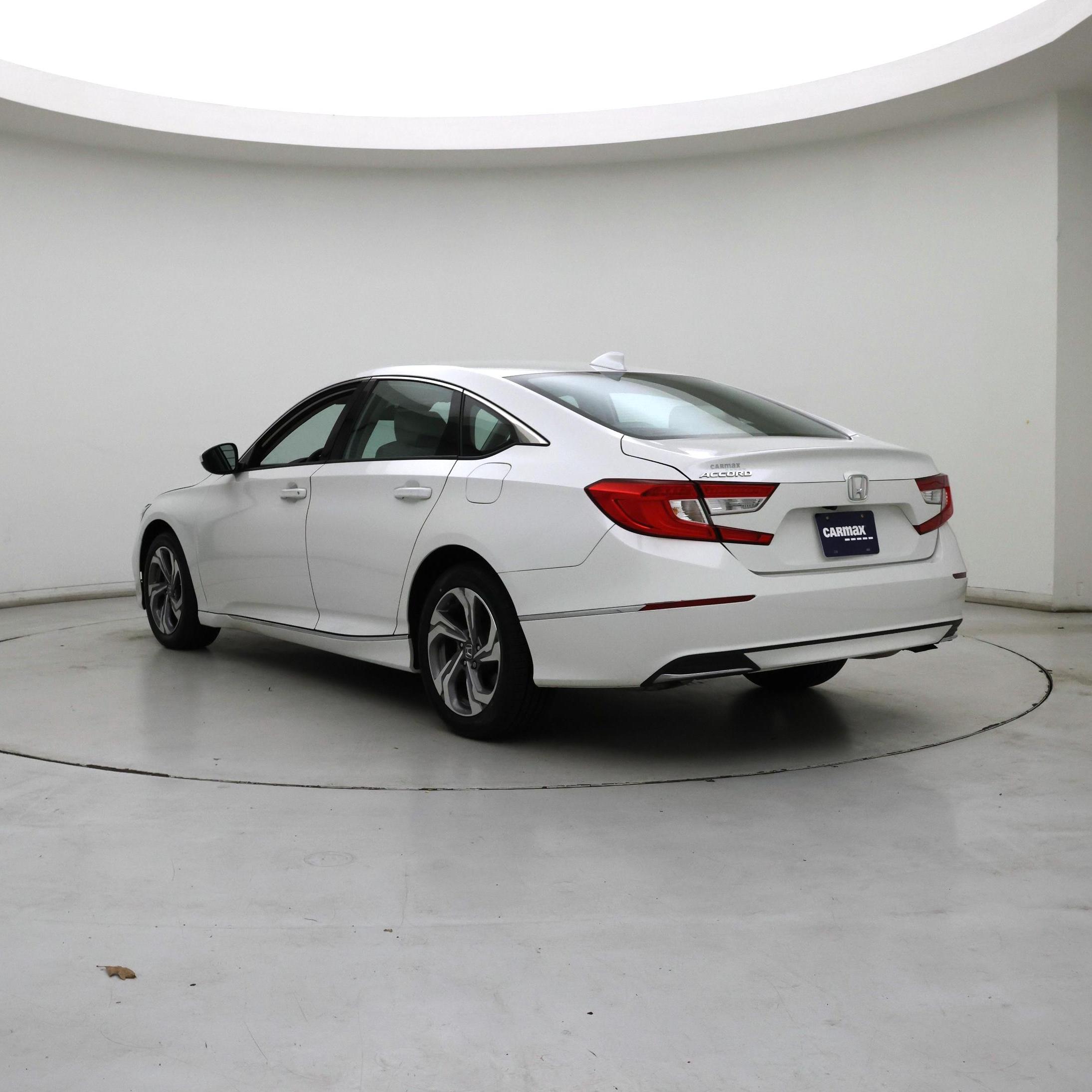 Thumbnail: 2019 Honda Accord - 2