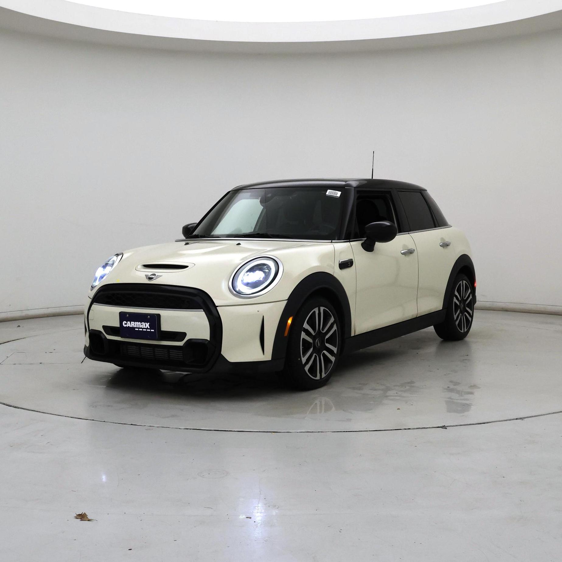 Thumbnail: 2022 MINI Cooper Hardtop - 4