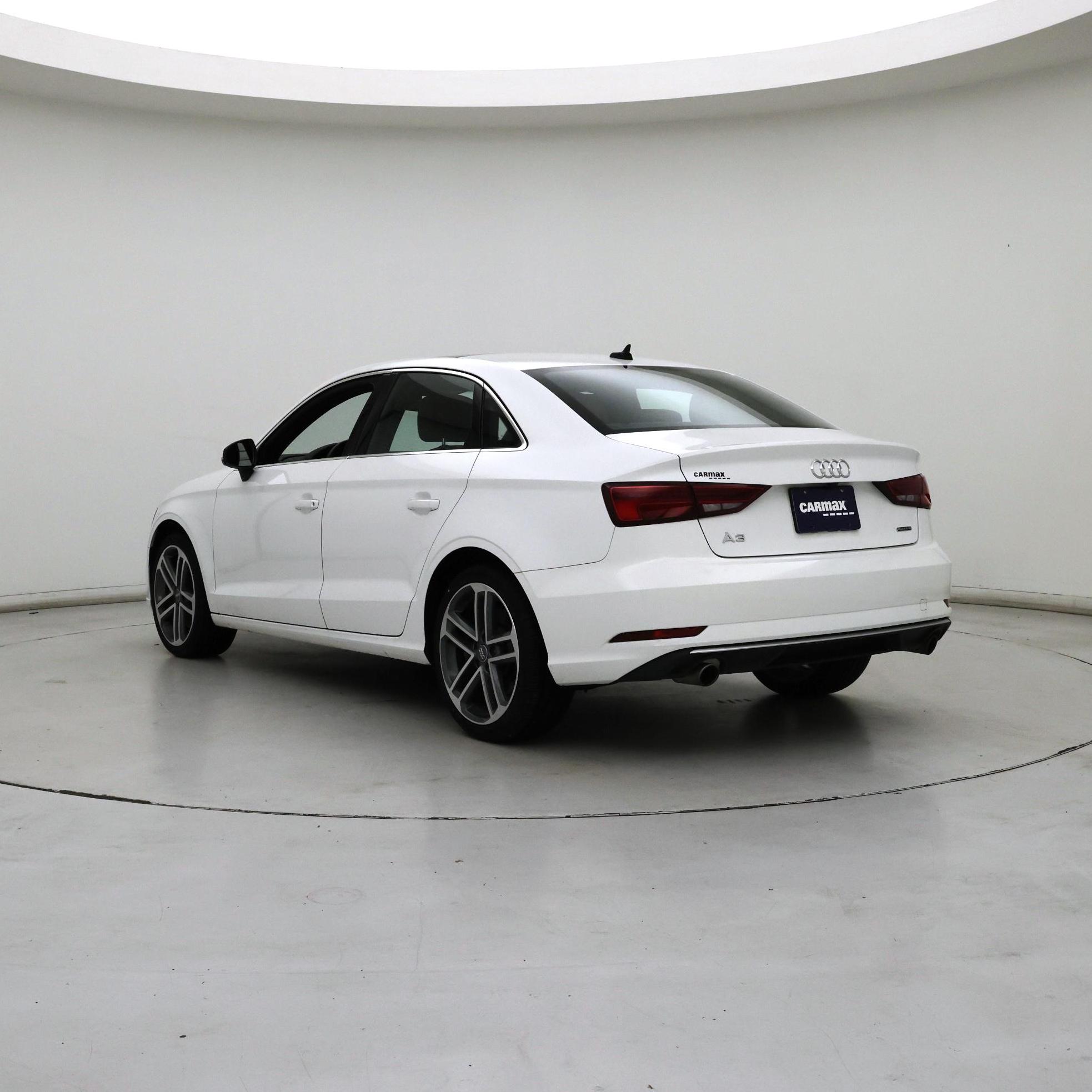 Thumbnail: 2019 Audi A3 - 2