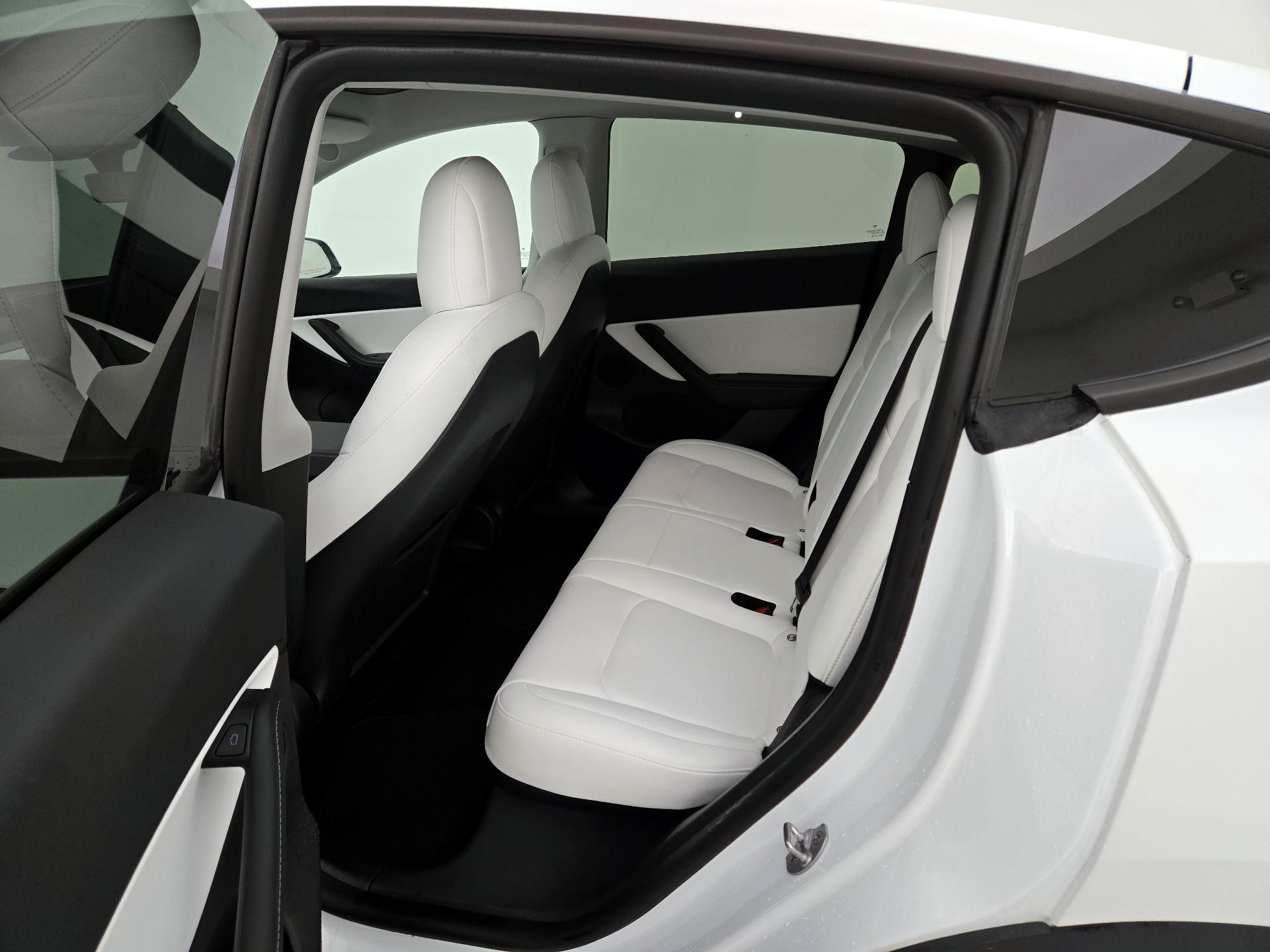 Thumbnail: 2022 Tesla Model Y - 20
