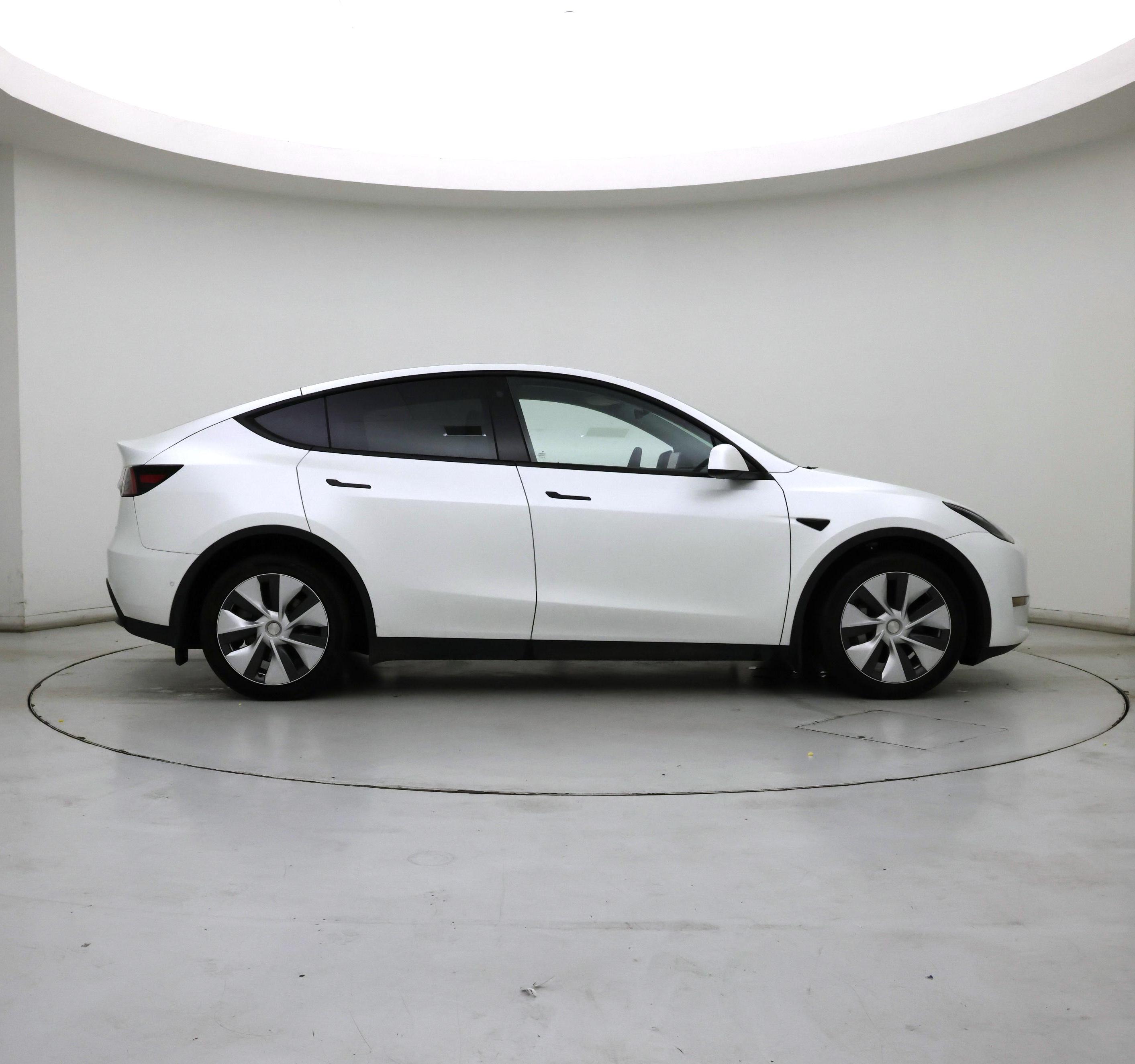 Thumbnail: 2022 Tesla Model Y - 7