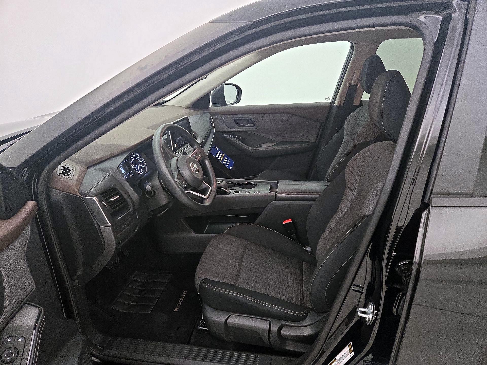 Thumbnail: 2021 Nissan Rogue - 11