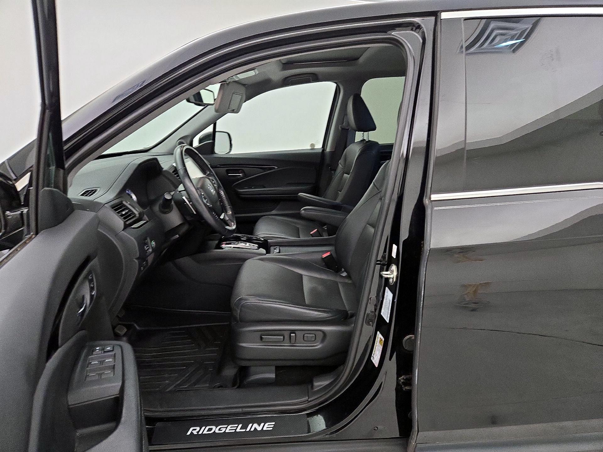 Thumbnail: 2020 Honda Ridgeline - 11