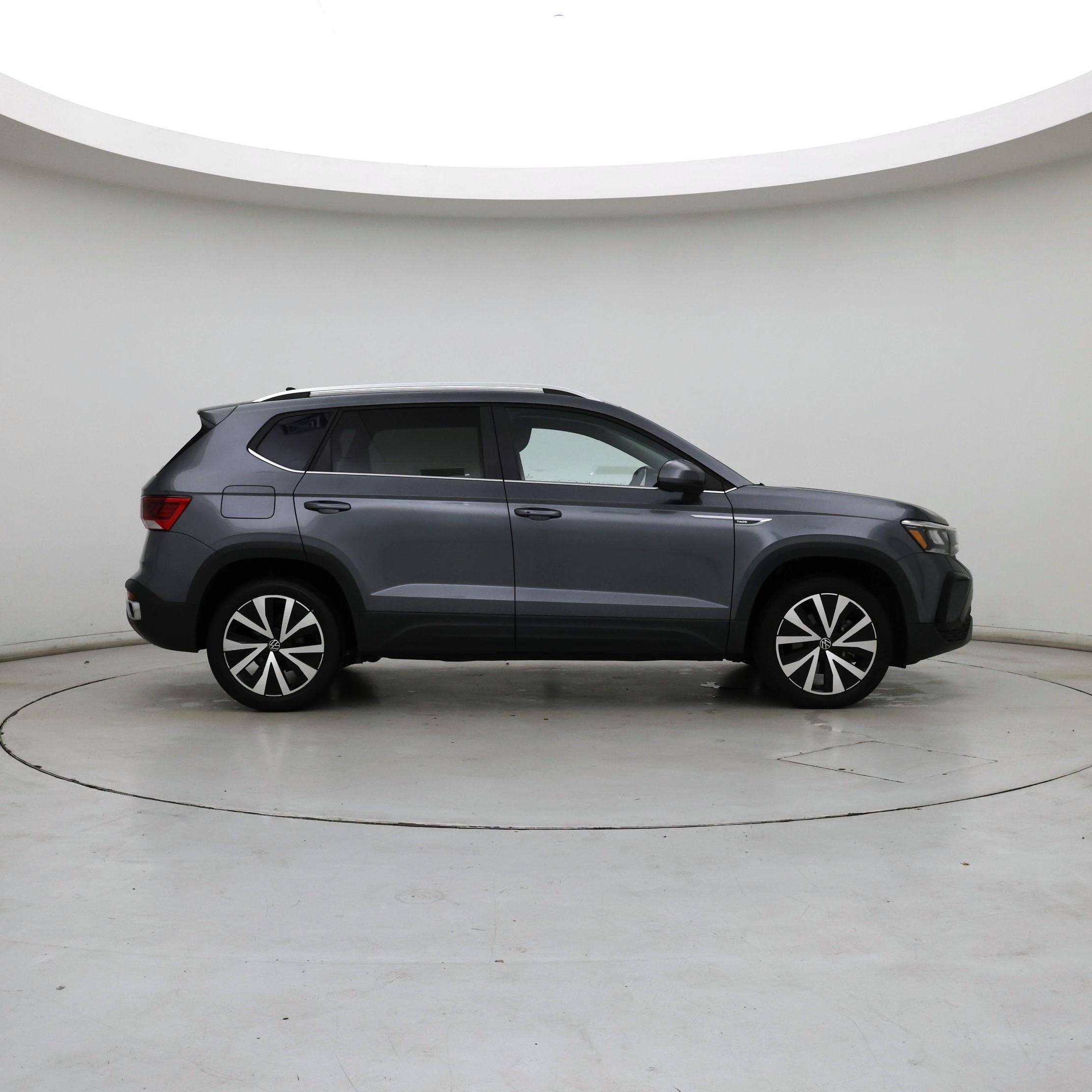 Thumbnail: 2022 Volkswagen Taos - 7