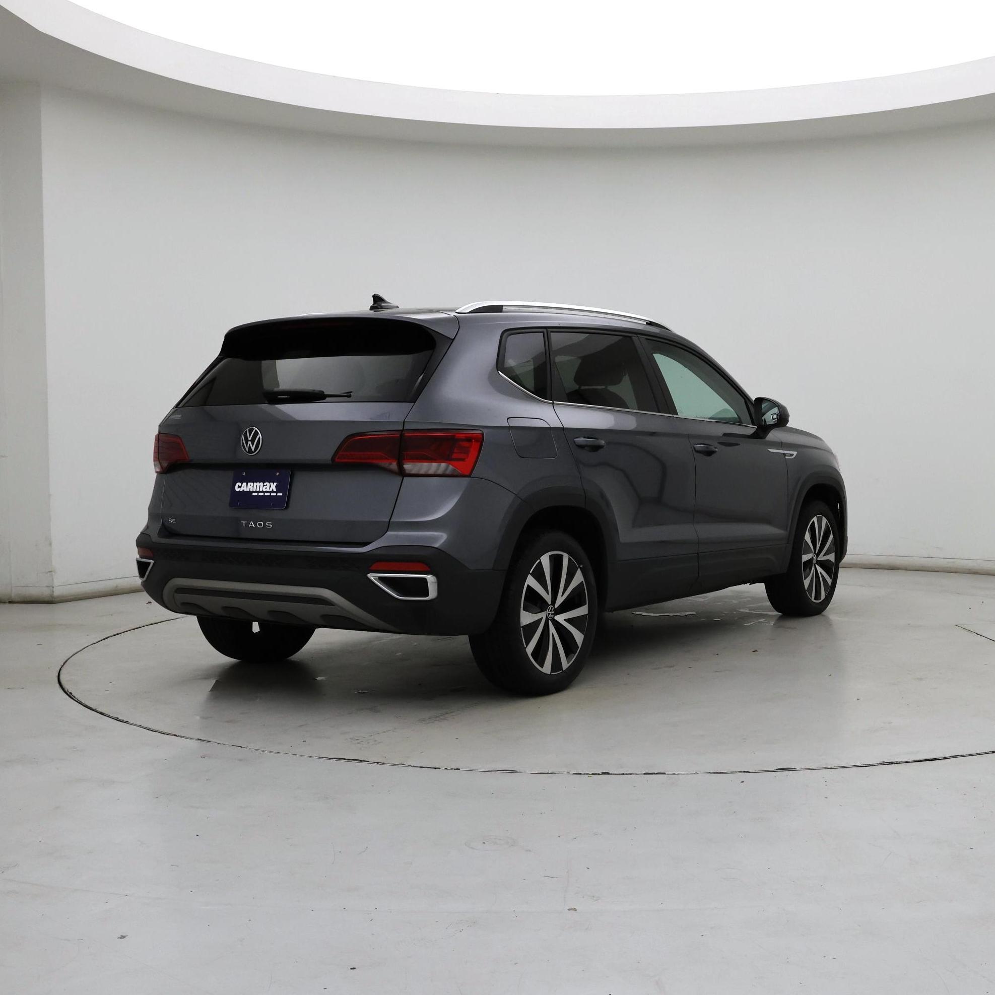Thumbnail: 2022 Volkswagen Taos - 8