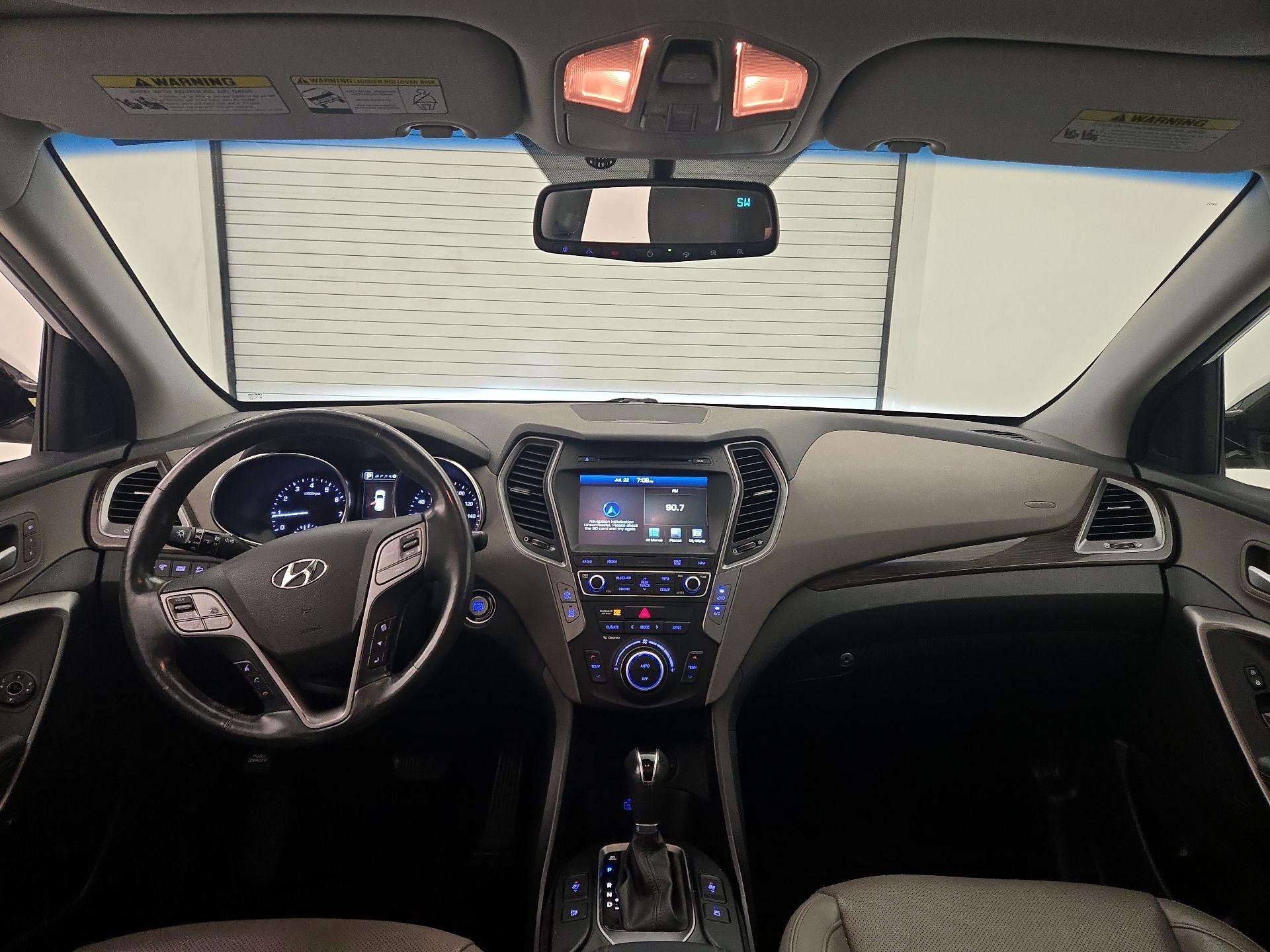 Thumbnail: 2017 Hyundai Santa Fe - 9