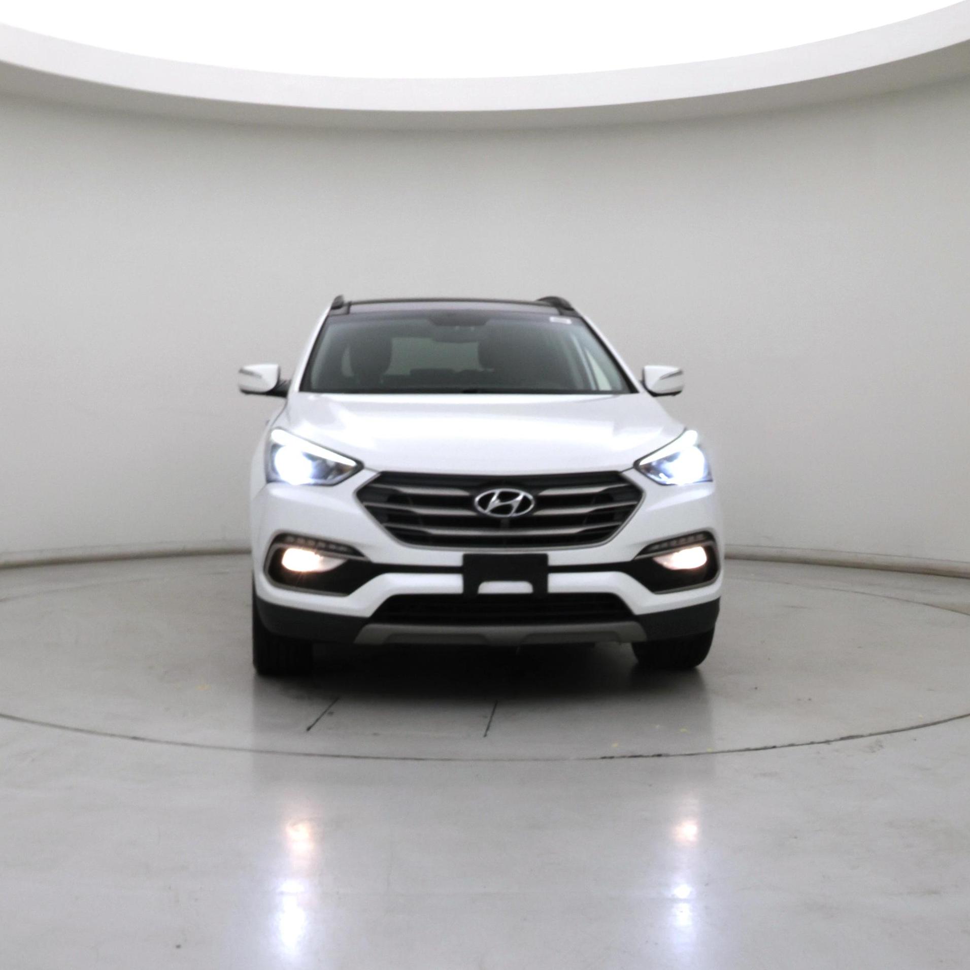 Thumbnail: 2017 Hyundai Santa Fe - 5