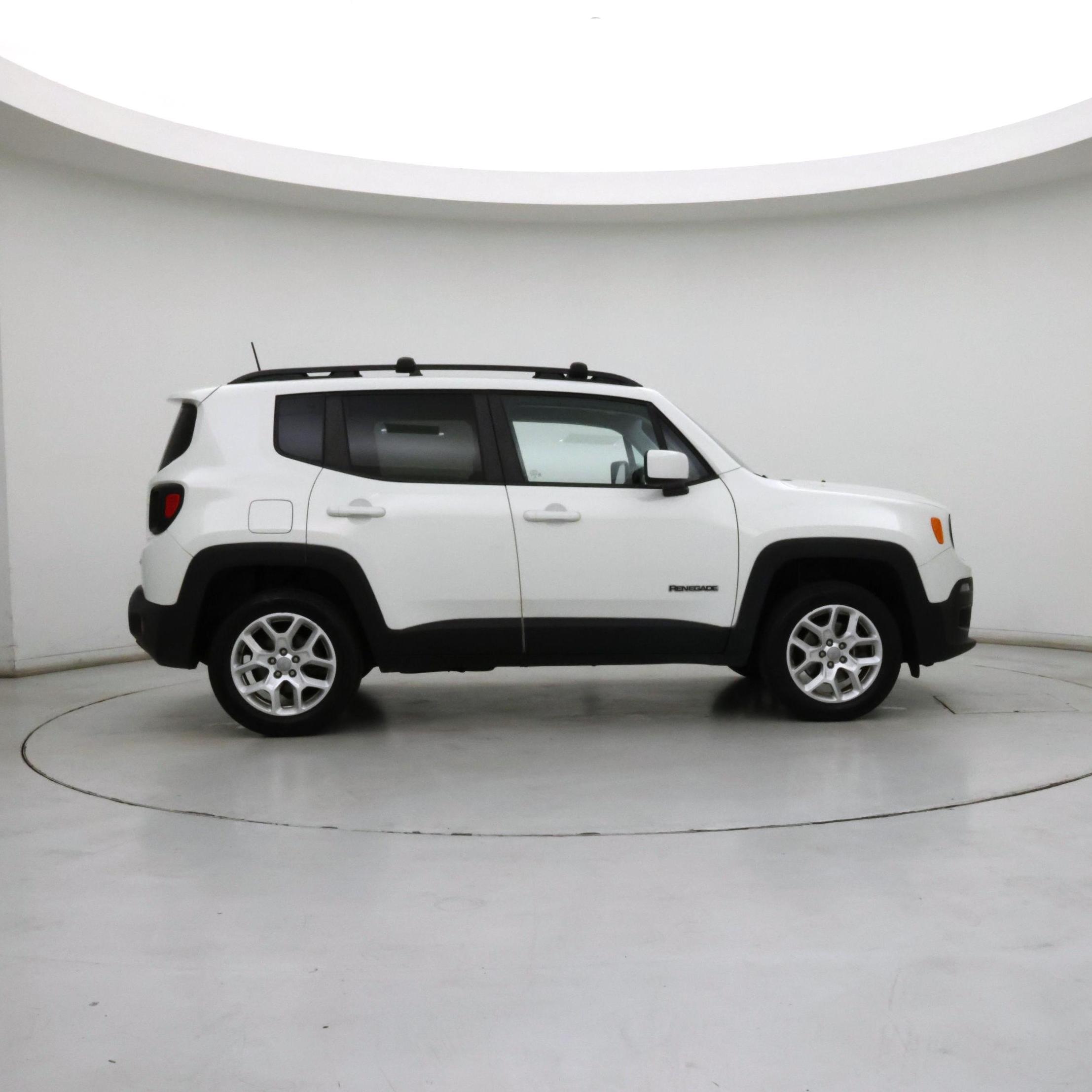 Thumbnail: 2018 Jeep Renegade - 7