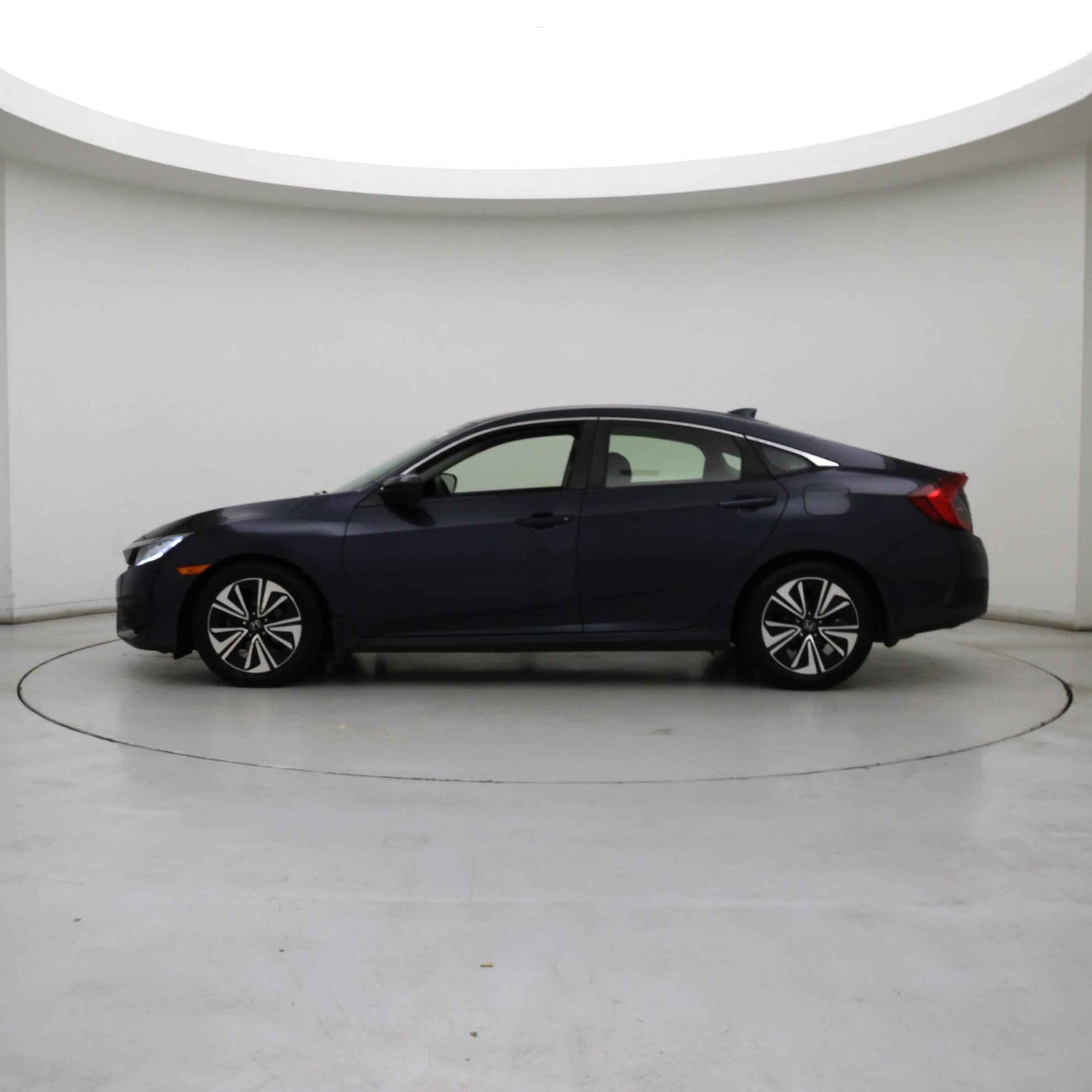 Thumbnail: 2018 Honda Civic - 3