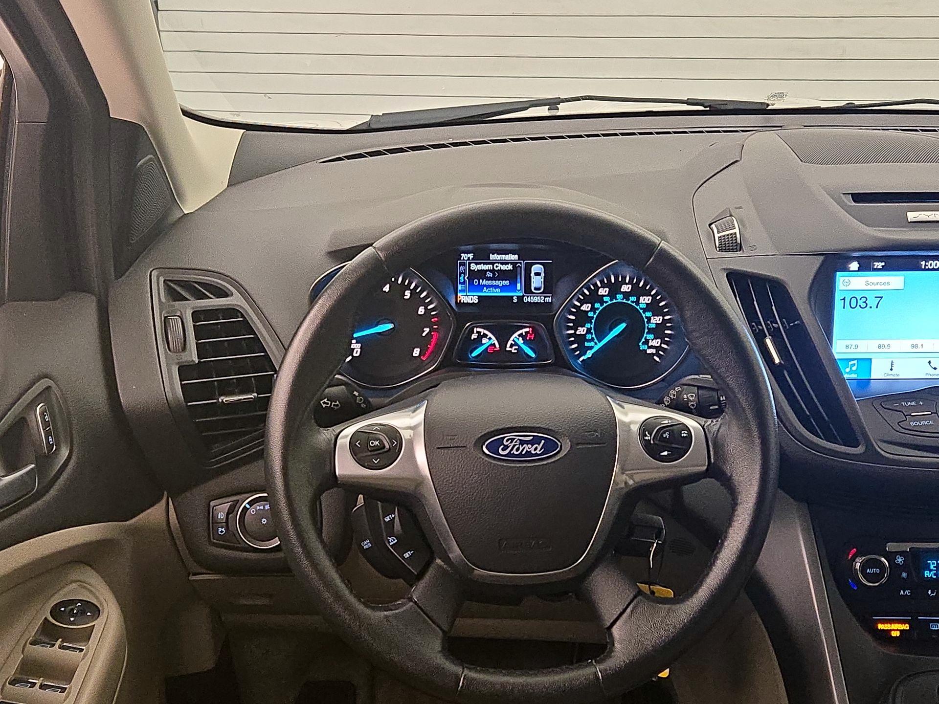 Thumbnail: 2016 Ford Escape - 10