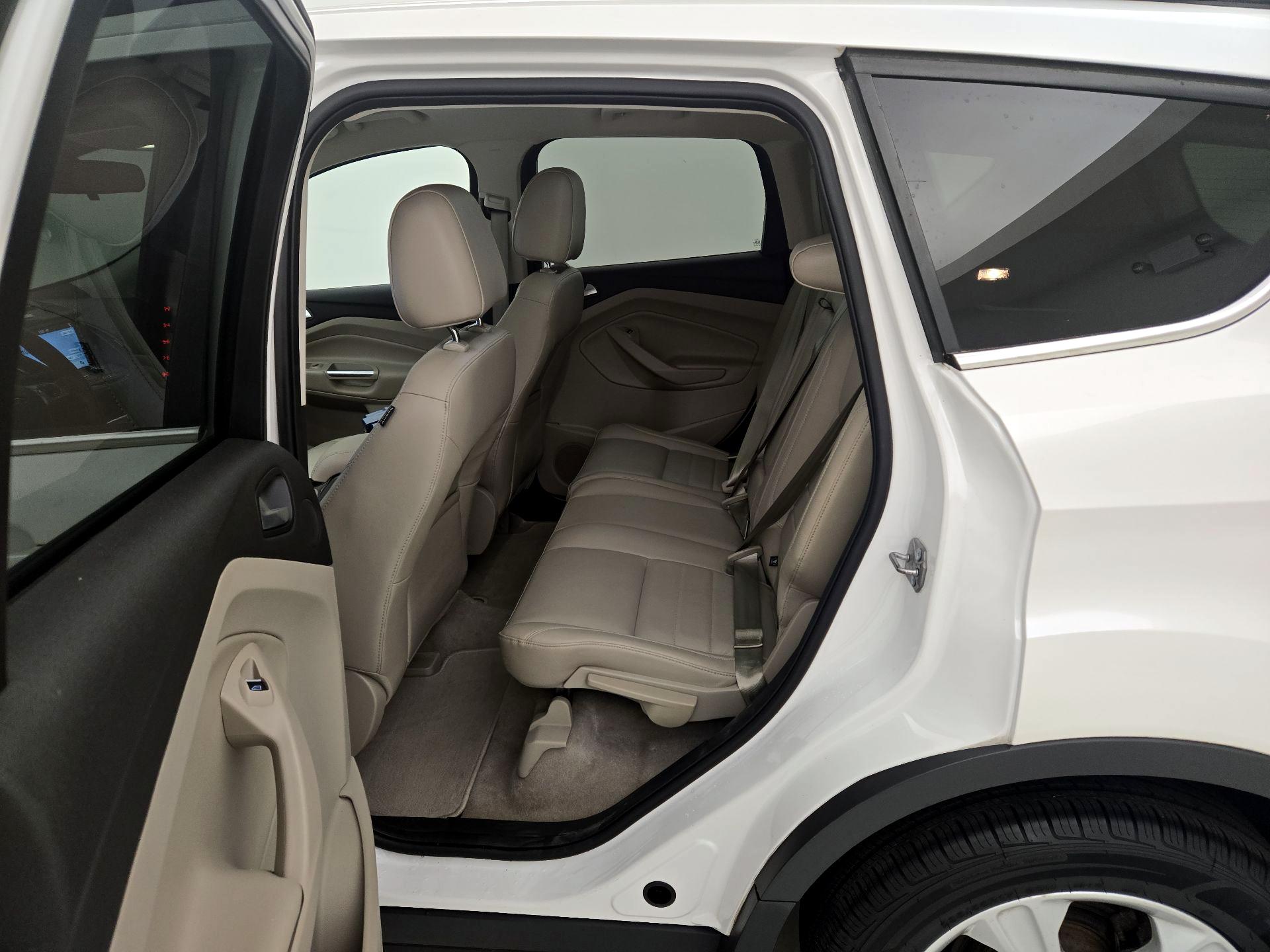 Thumbnail: 2016 Ford Escape - 18
