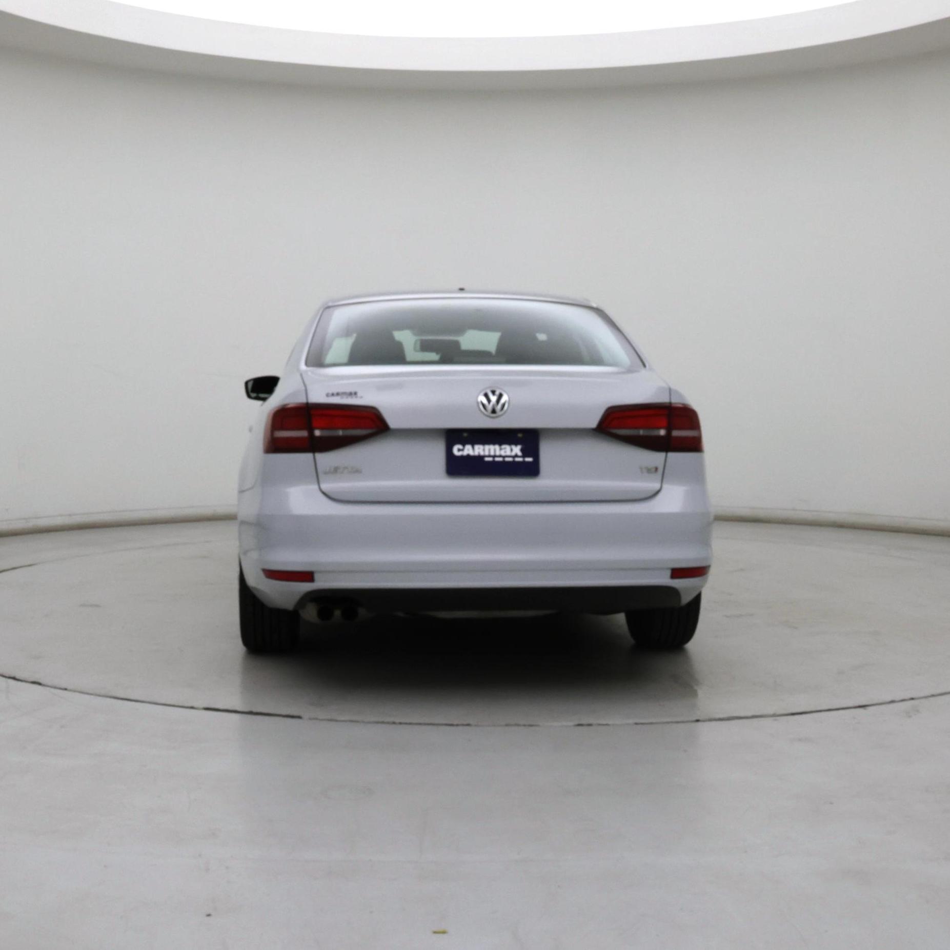 Thumbnail: 2017 Volkswagen Jetta - 6