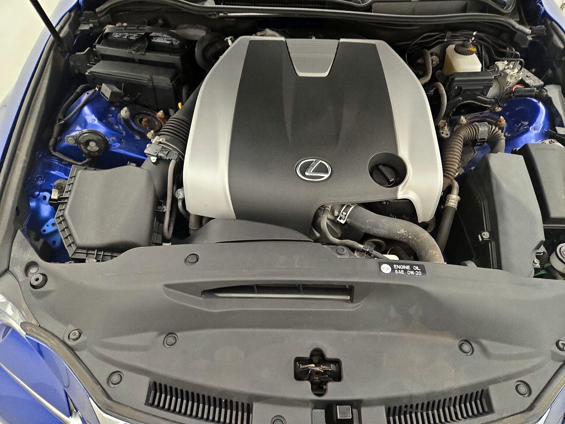Thumbnail: 2016 Lexus IS - 19