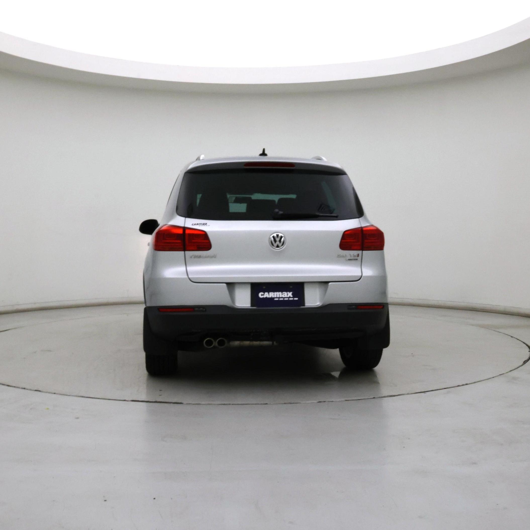 Thumbnail: 2014 Volkswagen Tiguan - 6